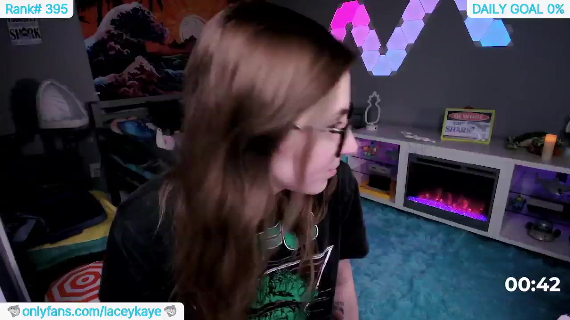 Gallery image thumbnail from TheSharkQueen's myfreecams stream on, 06/07/2024, 05:37 image 19 of 20