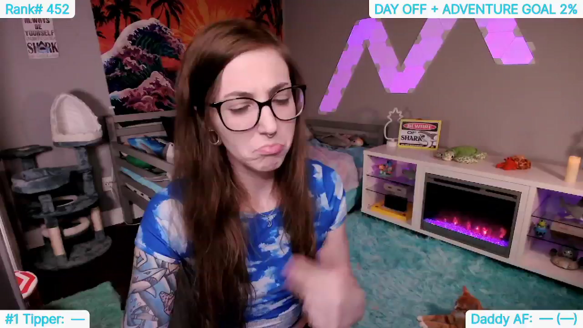 Gallery image thumbnail from TheSharkQueen's myfreecams stream on, 06/08/2024, 01:30 image 3 of 20