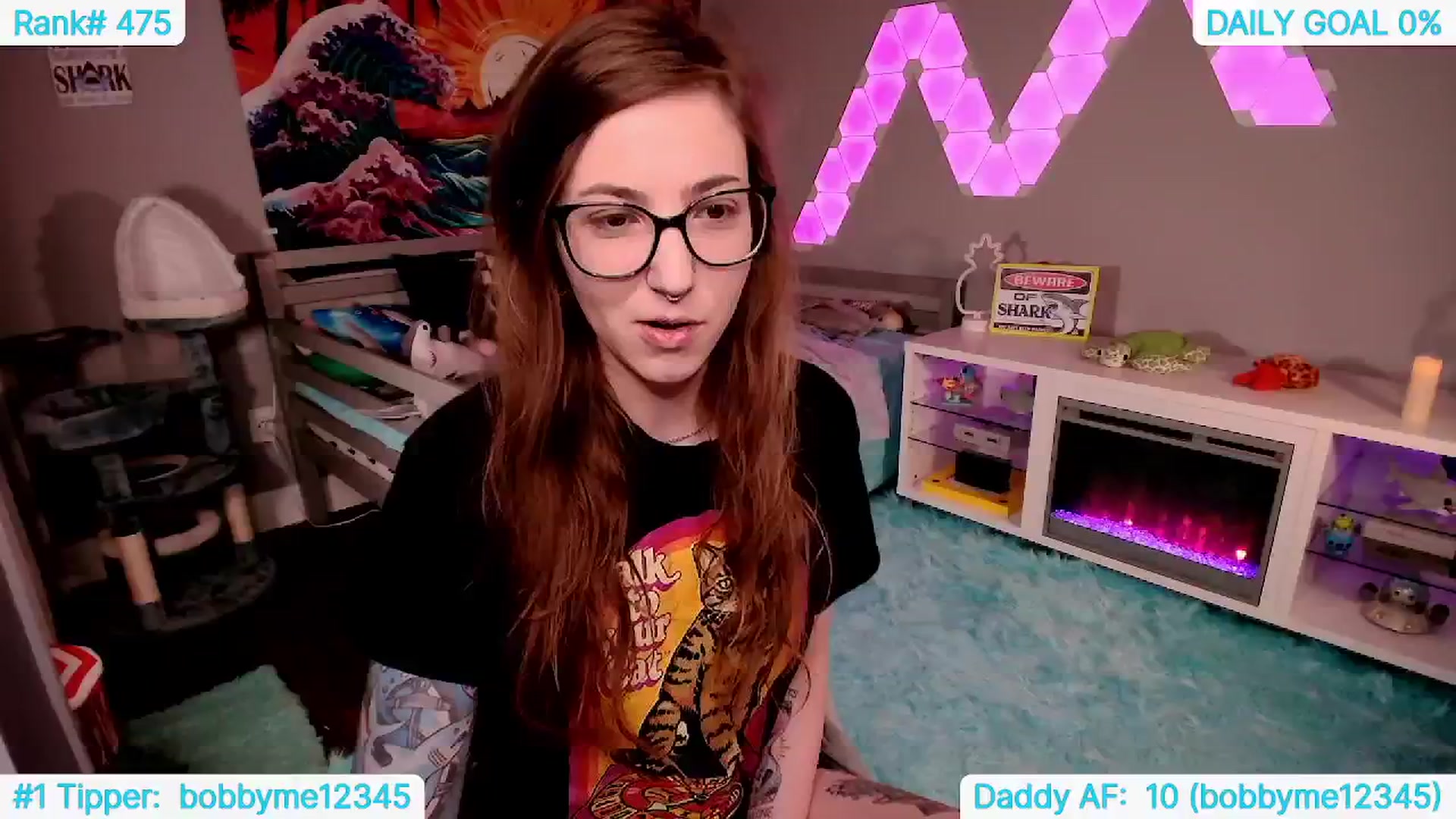 Gallery image thumbnail from TheSharkQueen's myfreecams stream on, 06/08/2024, 19:49 image 2 of 20