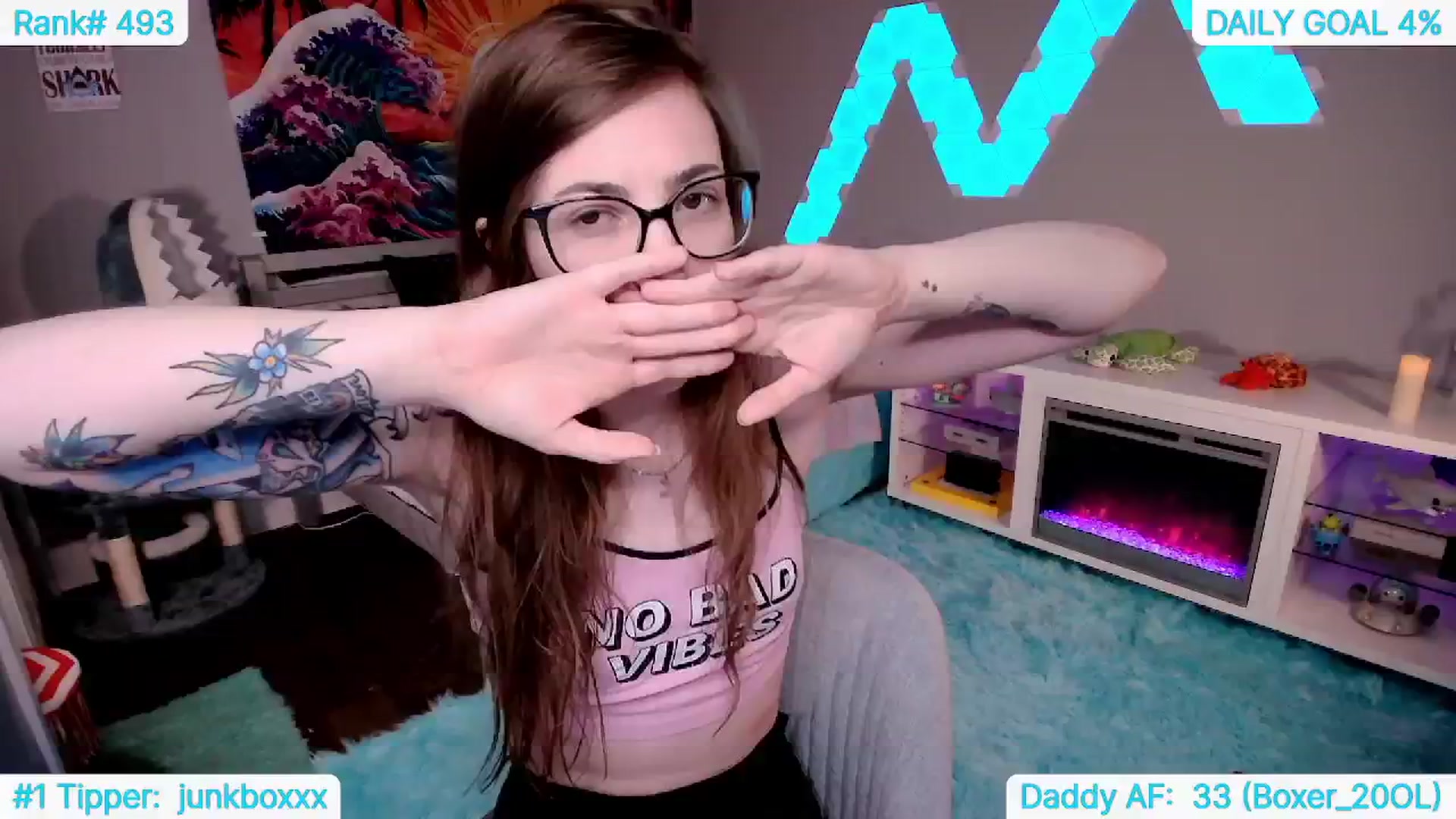 Gallery image thumbnail from TheSharkQueen's myfreecams stream on, 06/09/2024, 04:01 image 12 of 20