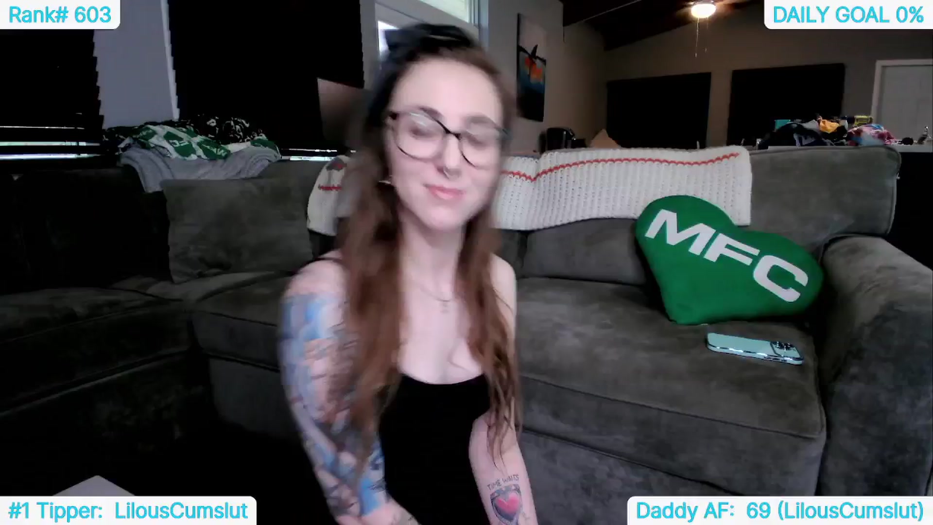 Gallery image thumbnail from TheSharkQueen's myfreecams stream on, 06/11/2024, 23:47 image 16 of 20