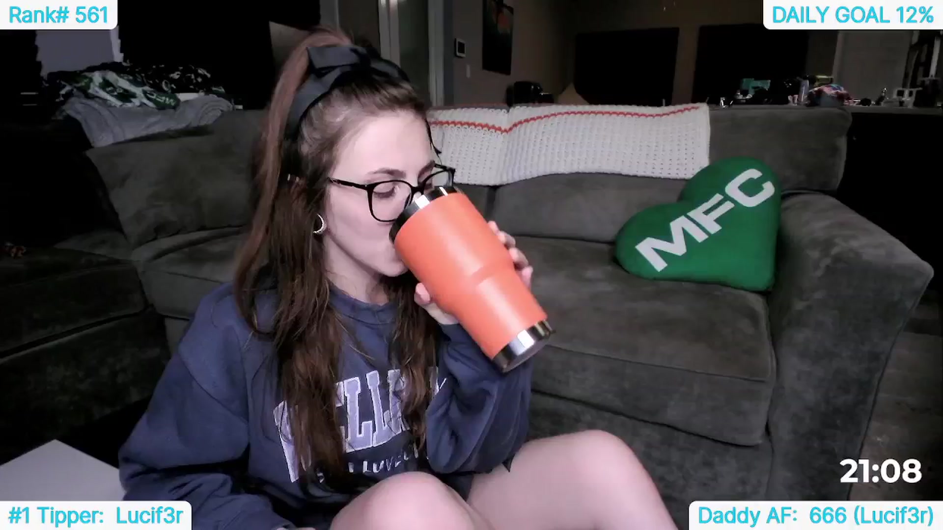 Gallery image thumbnail from TheSharkQueen's myfreecams stream on, 06/12/2024, 04:15 image 1 of 20