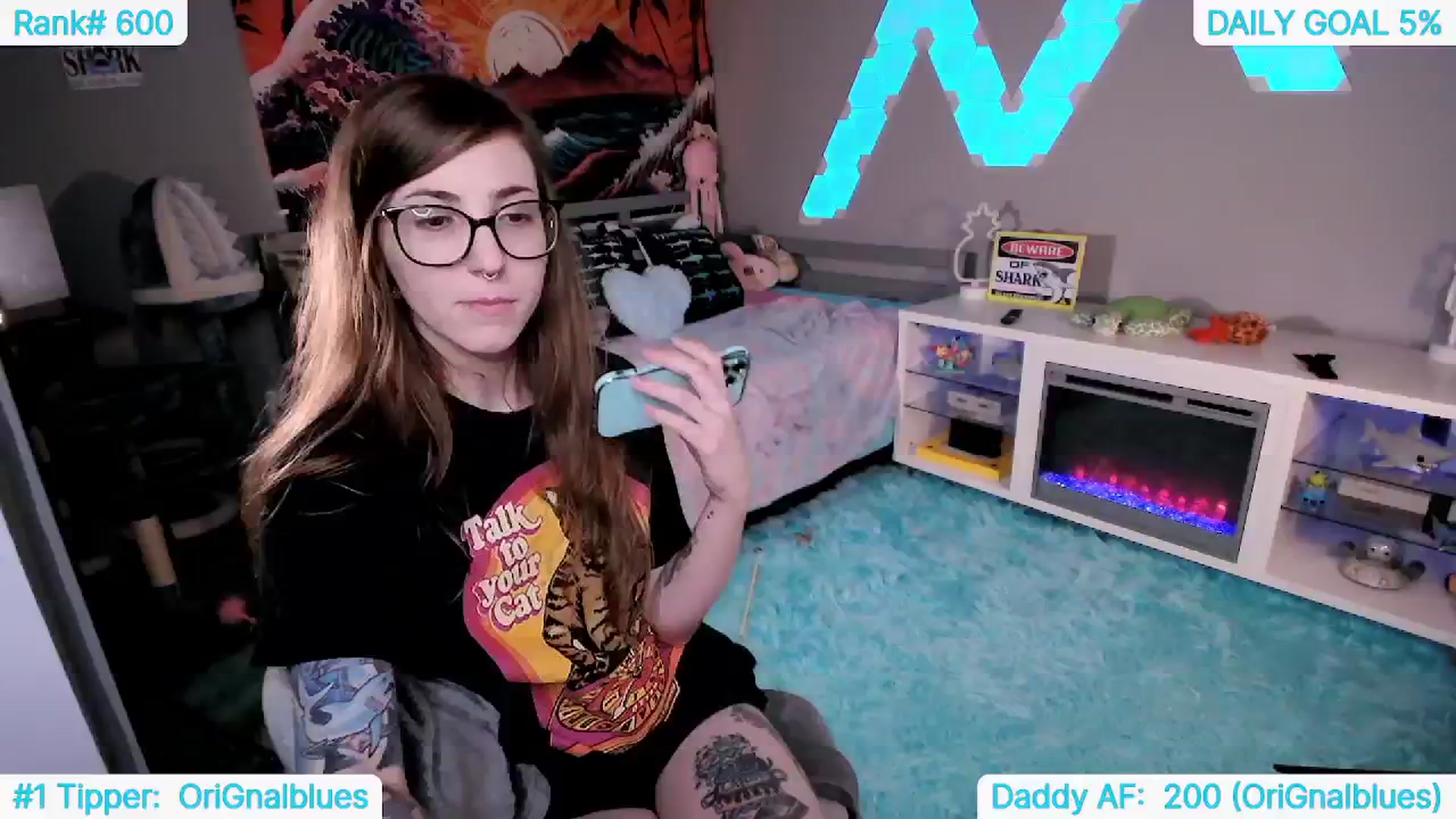 Gallery image thumbnail from TheSharkQueen's myfreecams stream on, 06/14/2024, 06:38 image 17 of 20