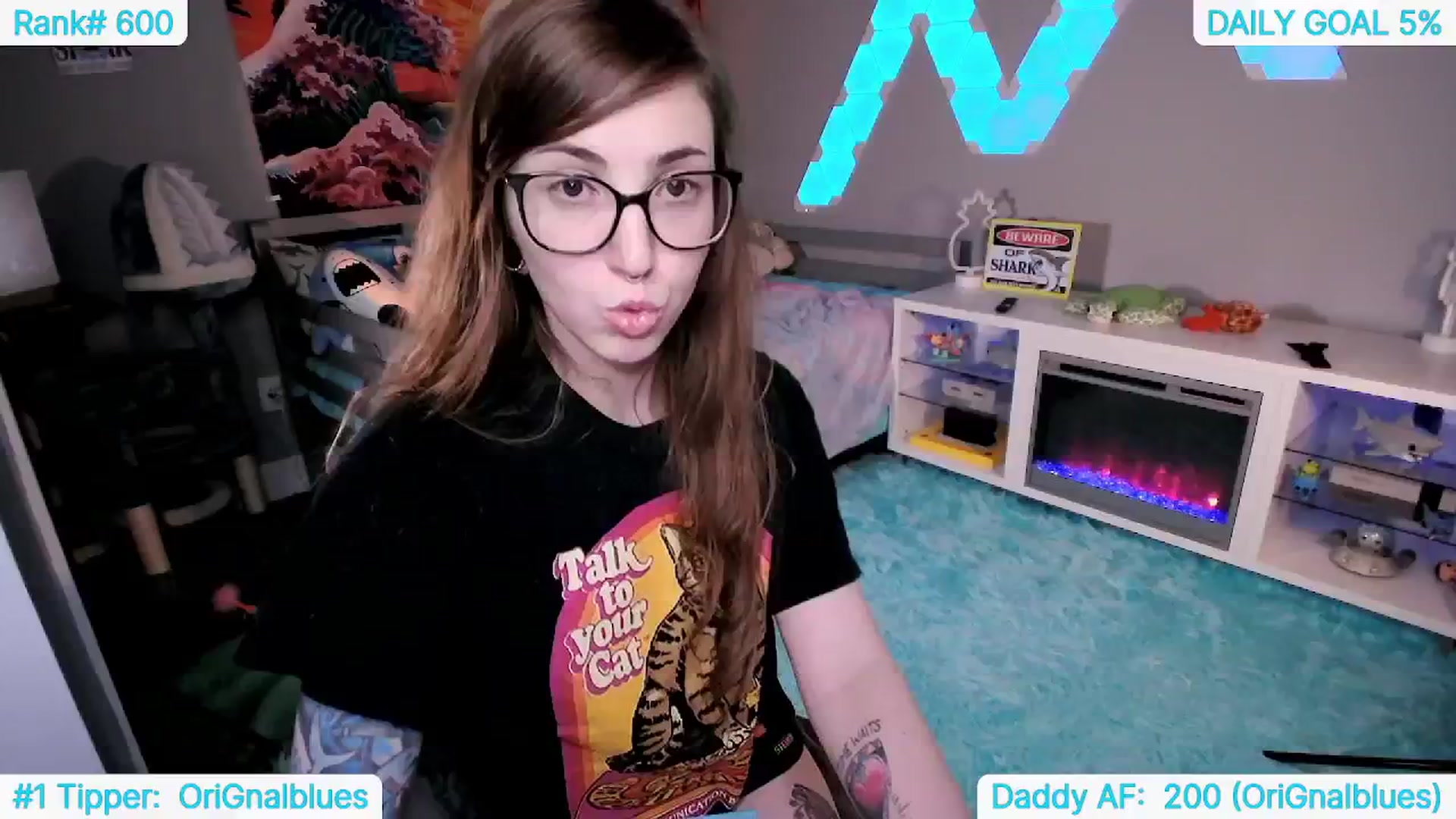 Gallery image thumbnail from TheSharkQueen's myfreecams stream on, 06/14/2024, 06:38 image 18 of 20