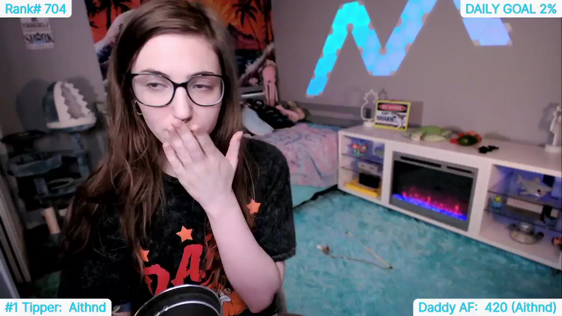 Gallery image thumbnail from TheSharkQueen's myfreecams stream on, 06/15/2024, 23:42 image 6 of 20