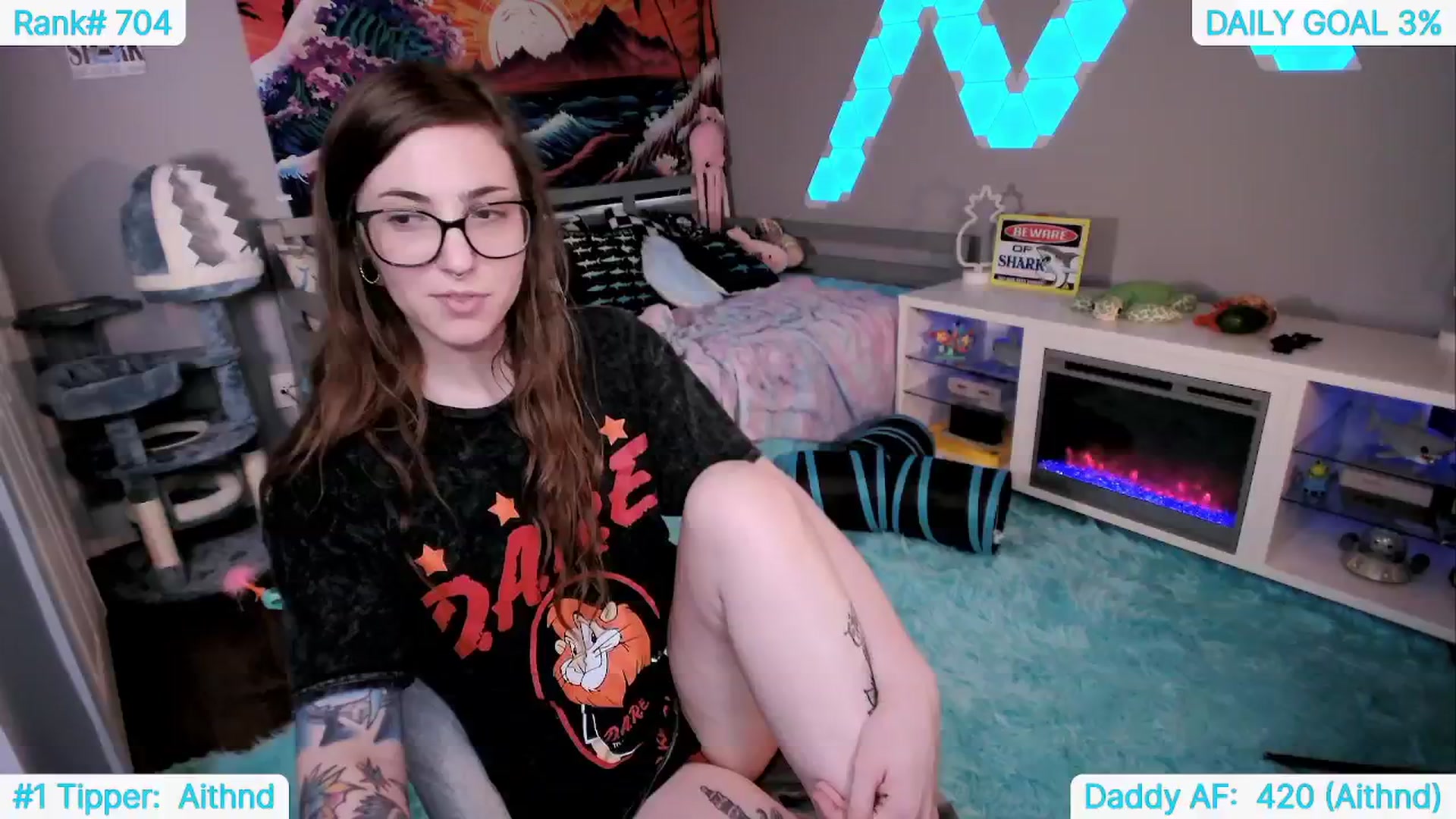 Gallery image thumbnail from TheSharkQueen's myfreecams stream on, 06/15/2024, 23:42 image 19 of 20