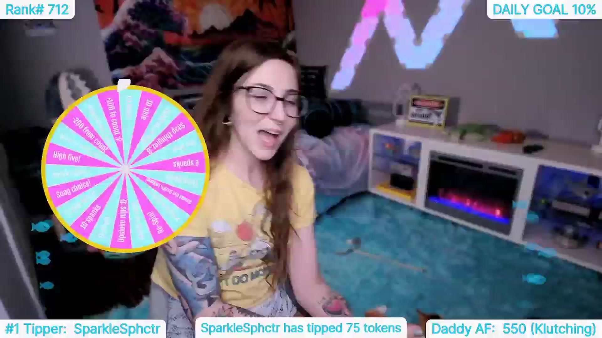 Gallery image thumbnail from TheSharkQueen's myfreecams stream on, 06/16/2024, 08:56 image 17 of 20