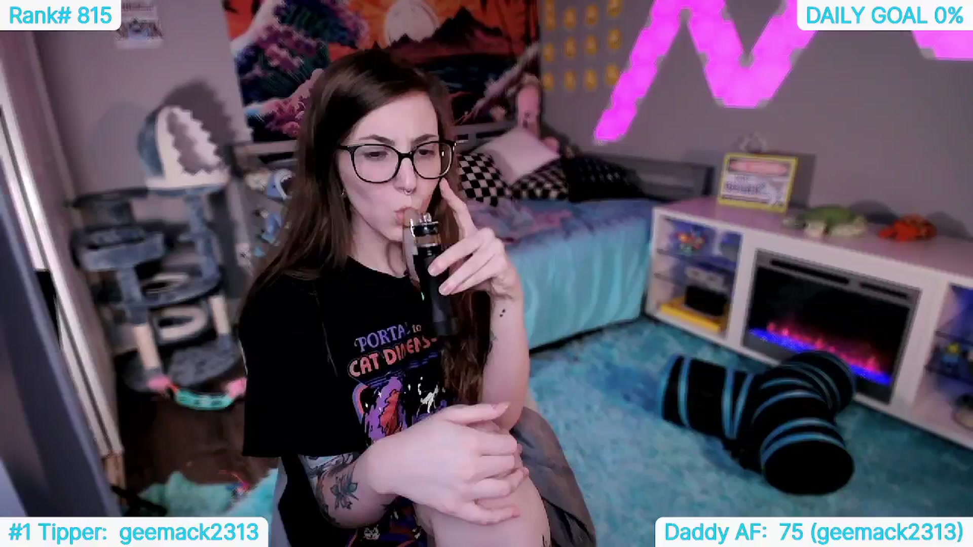 Gallery image thumbnail from TheSharkQueen's myfreecams stream on, 06/19/2024, 04:22 image 15 of 20