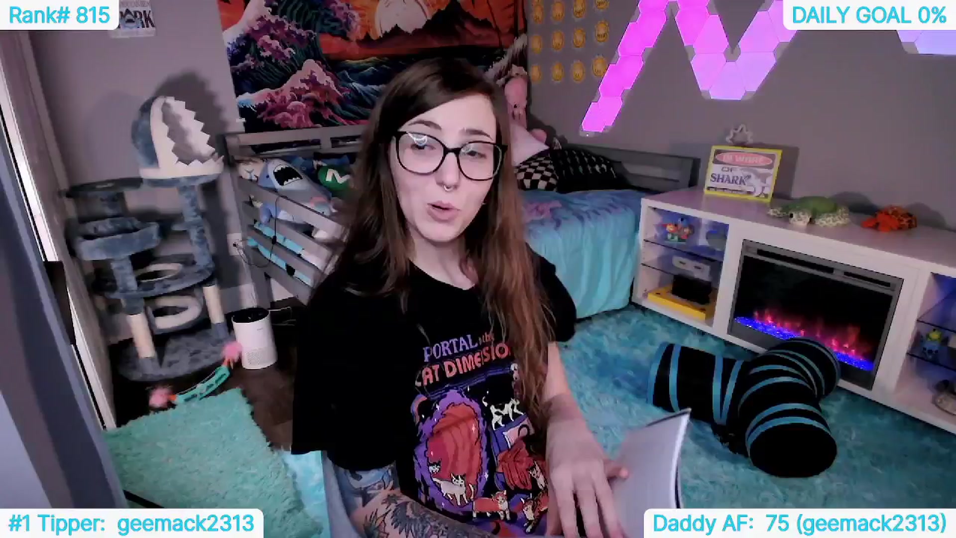 Gallery image thumbnail from TheSharkQueen's myfreecams stream on, 06/19/2024, 04:22 image 20 of 20