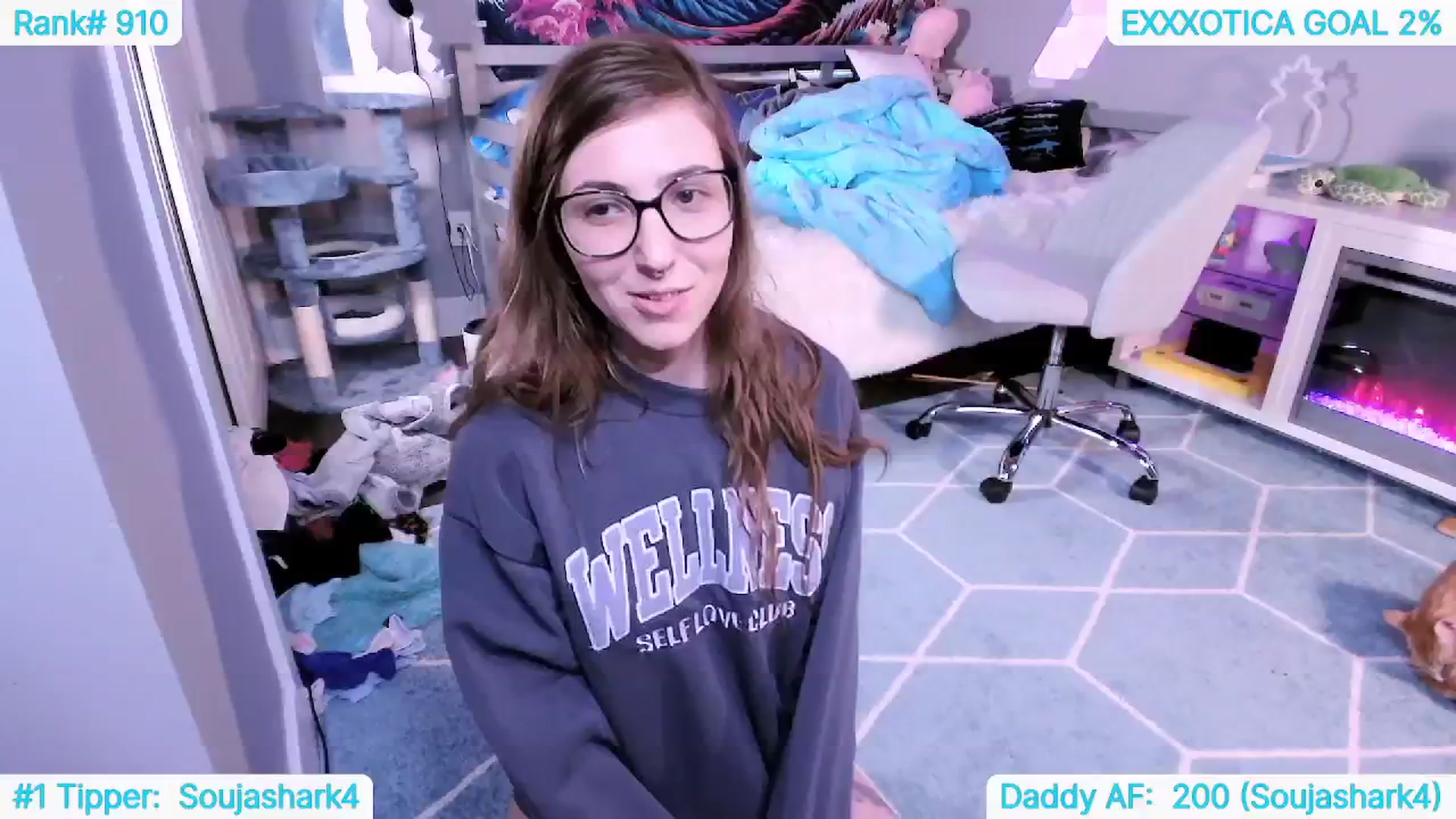 Gallery image thumbnail from TheSharkQueen's myfreecams stream on, 06/29/2024, 22:39 image 14 of 20