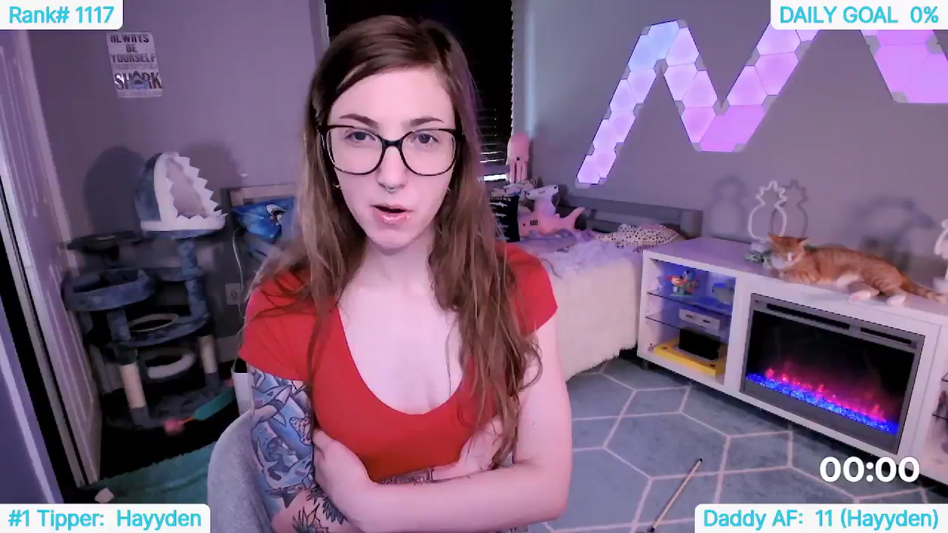 Gallery image thumbnail from TheSharkQueen's myfreecams stream on, 07/06/2024, 19:00 image 1 of 20