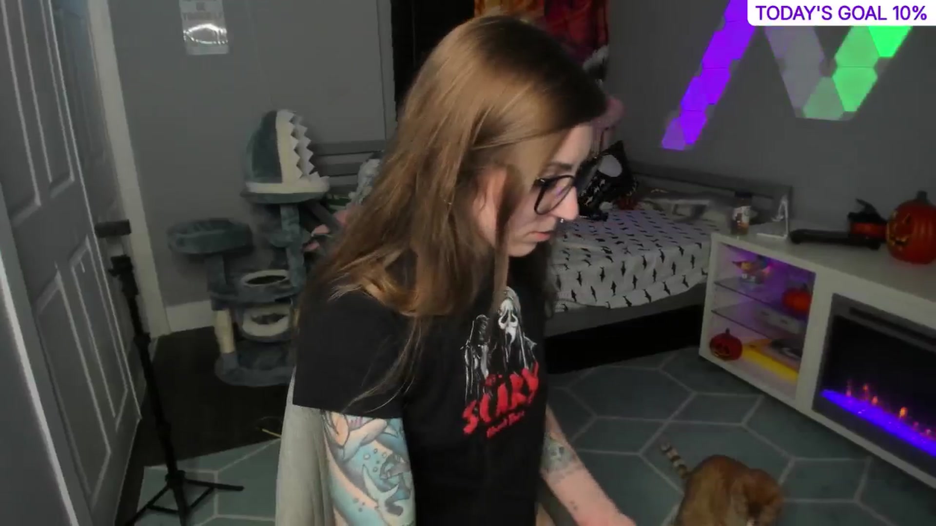 Gallery image thumbnail from TheSharkQueen's myfreecams stream on, 10/11/2024, 08:47 image 16 of 20