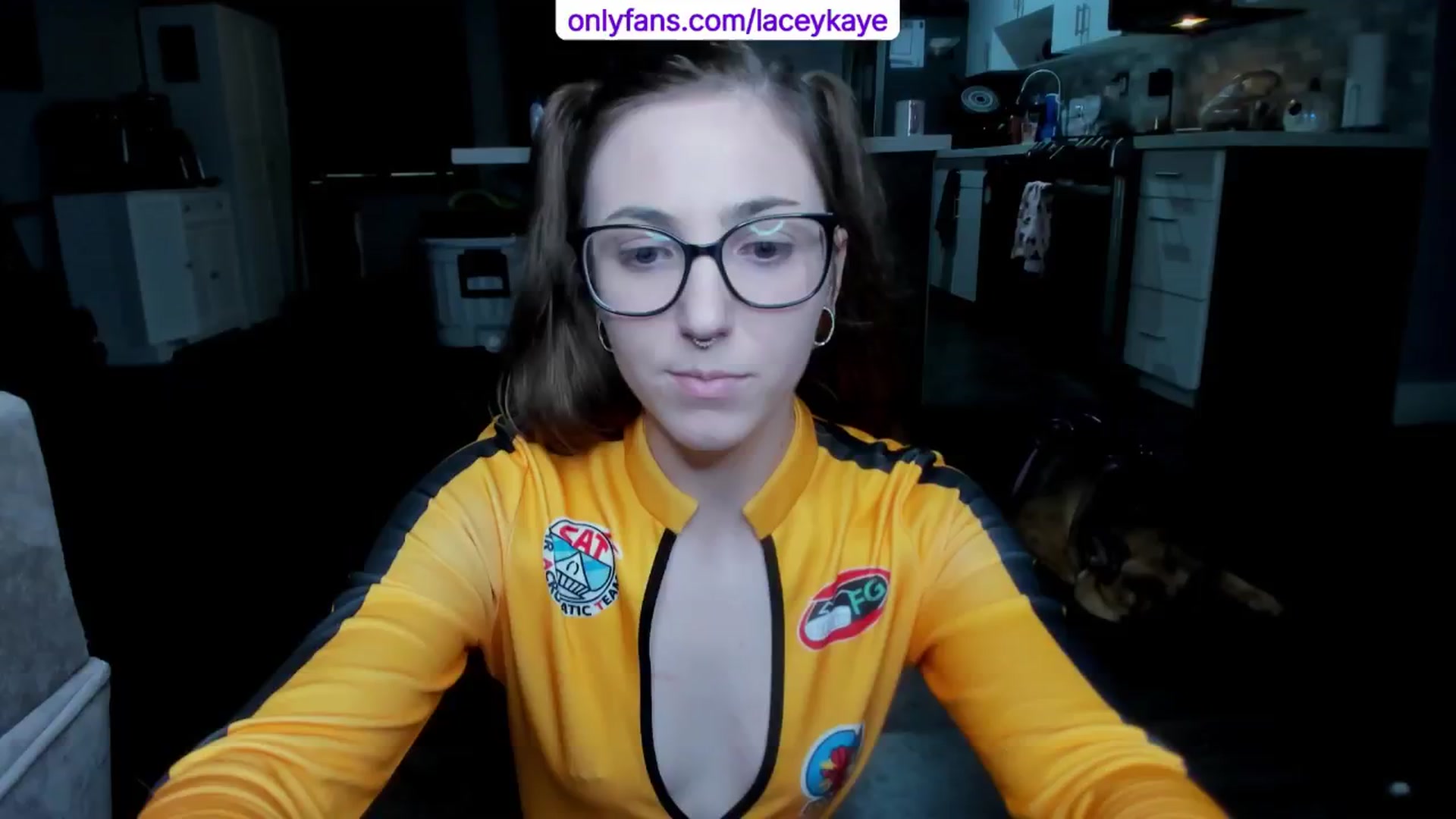 Gallery image thumbnail from TheSharkQueen's myfreecams stream on, 10/30/2024, 04:55 image 19 of 20