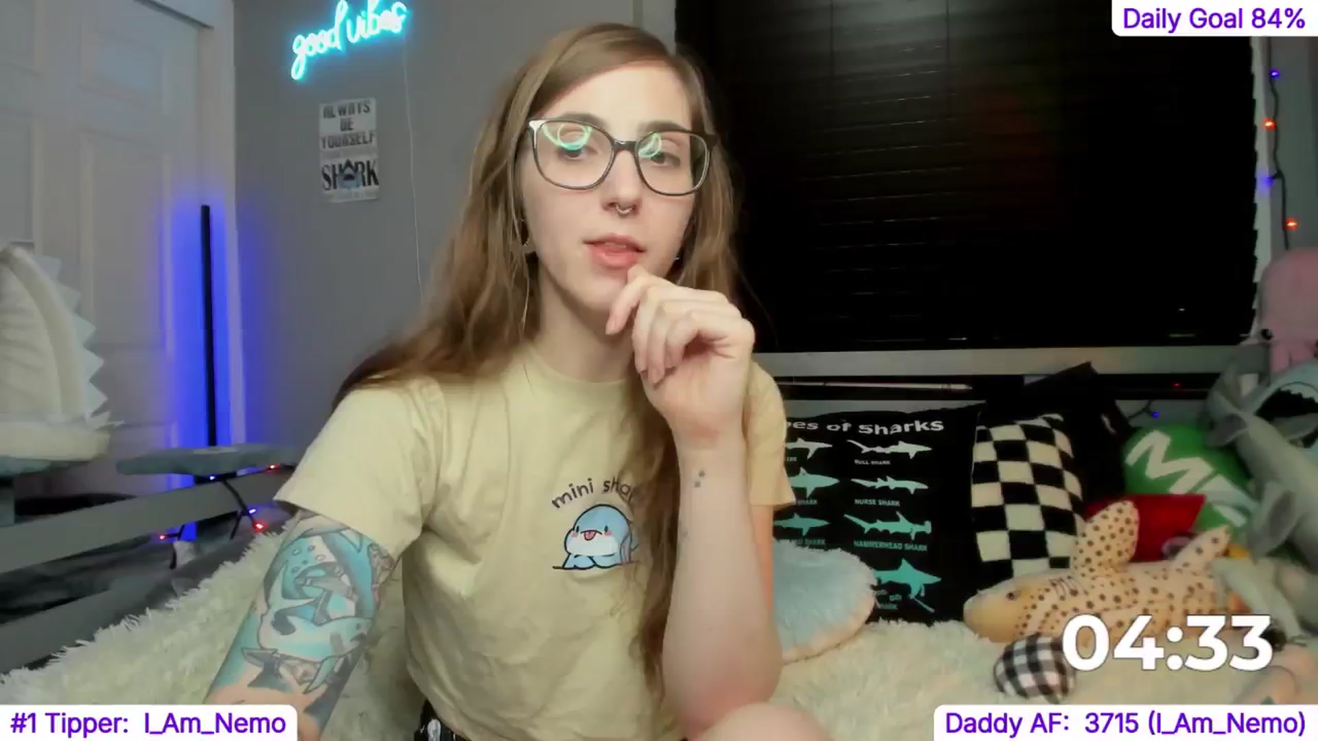 Gallery image thumbnail from TheSharkQueen's myfreecams stream on, 11/02/2024, 06:35 image 4 of 20