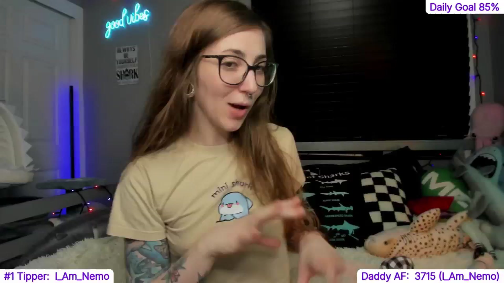 Gallery image thumbnail from TheSharkQueen's myfreecams stream on, 11/02/2024, 06:35 image 17 of 20