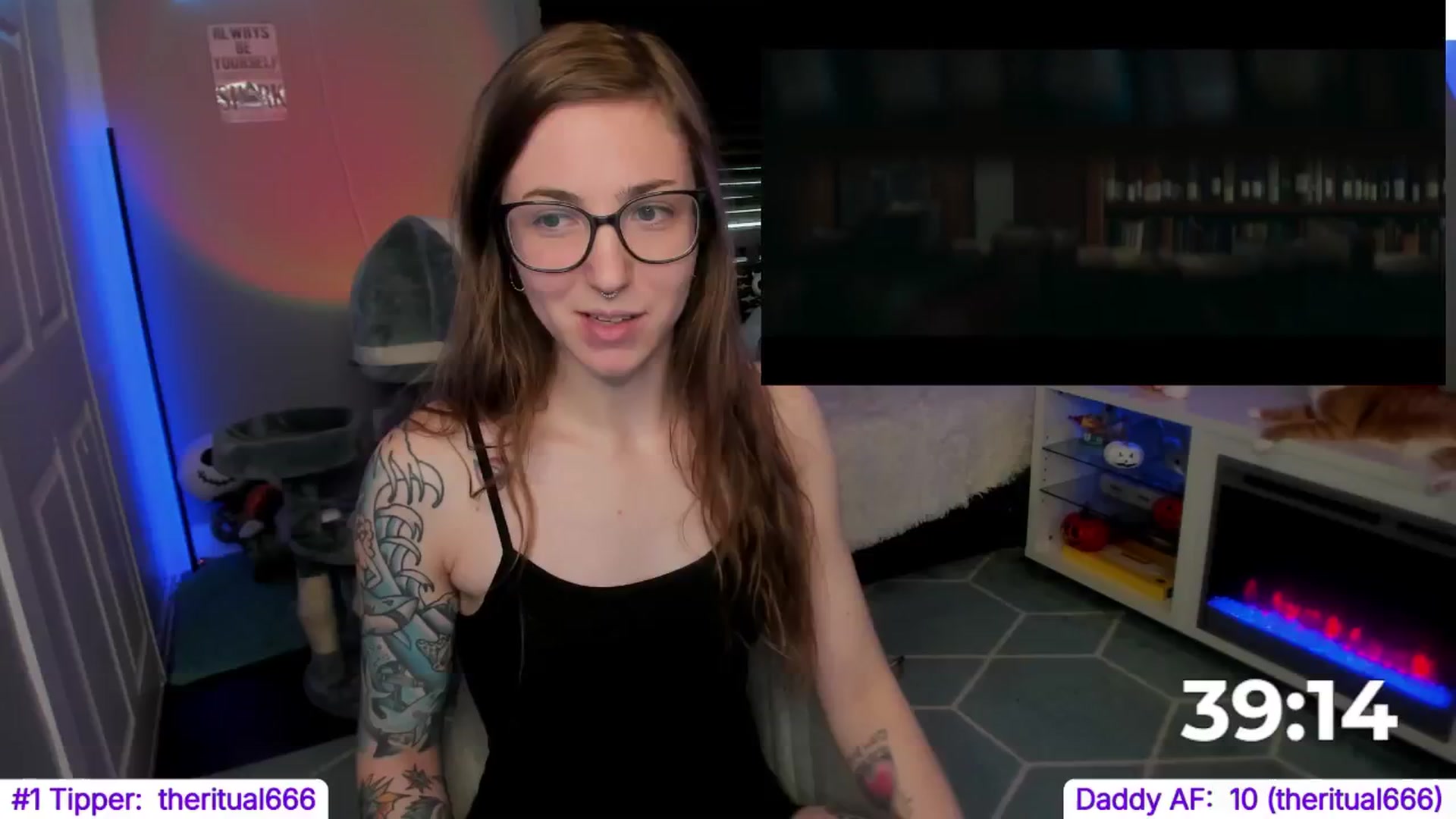 Gallery image thumbnail from TheSharkQueen's myfreecams stream on, 11/12/2024, 19:40 image 7 of 20