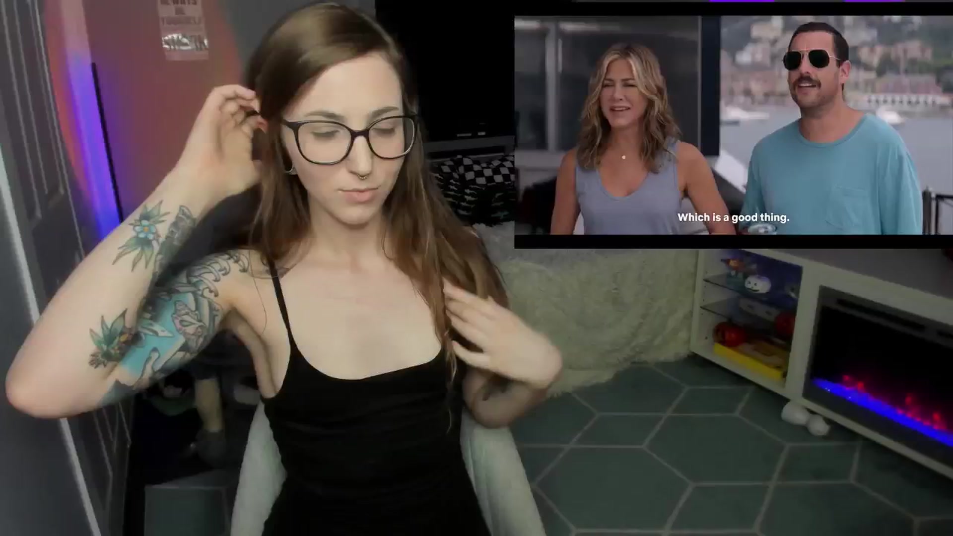 Gallery image thumbnail from TheSharkQueen's myfreecams stream on, 11/20/2024, 24:55 image 14 of 20