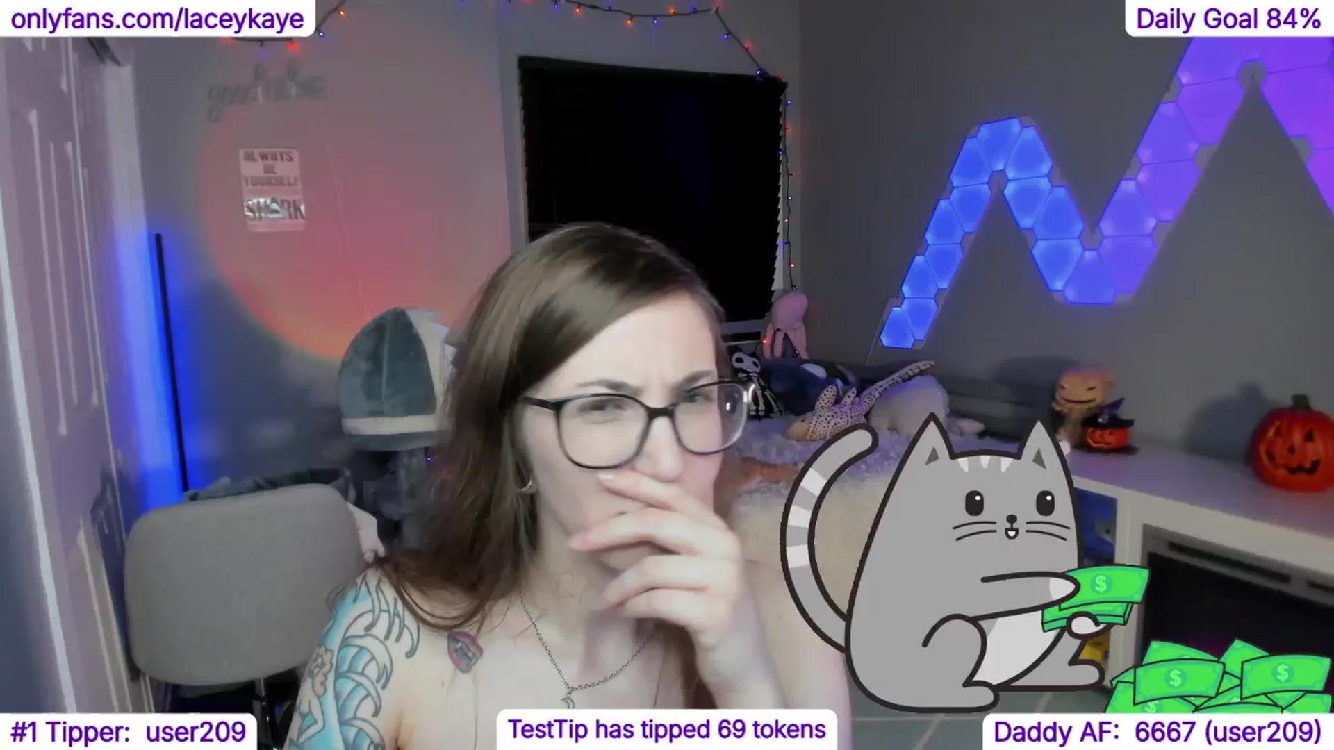 Gallery image thumbnail from TheSharkQueen's myfreecams stream on, 11/30/2024, 08:00 image 5 of 20