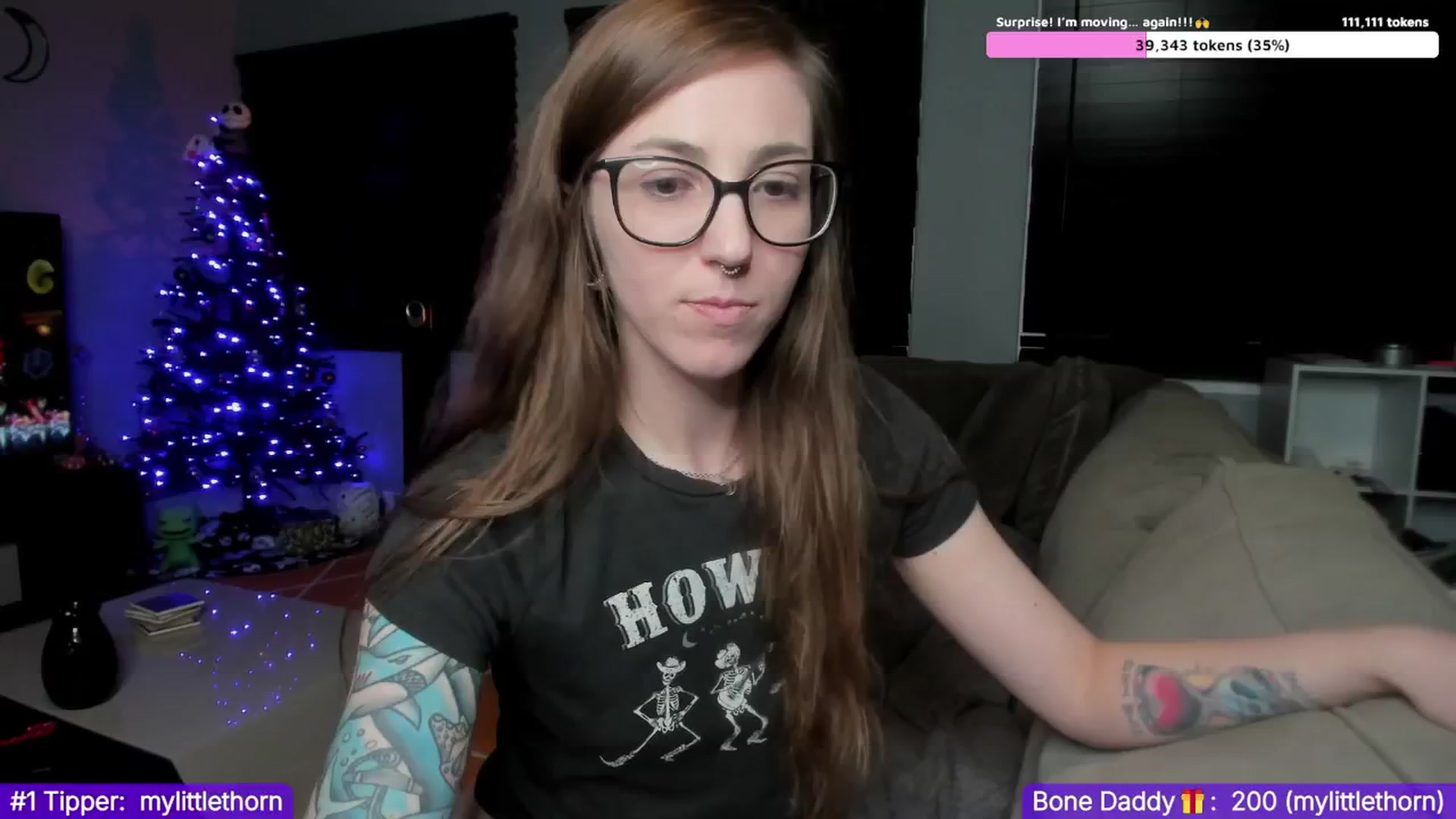 Gallery image thumbnail from TheSharkQueen's myfreecams stream on, 12/06/2024, 07:59 image 10 of 20
