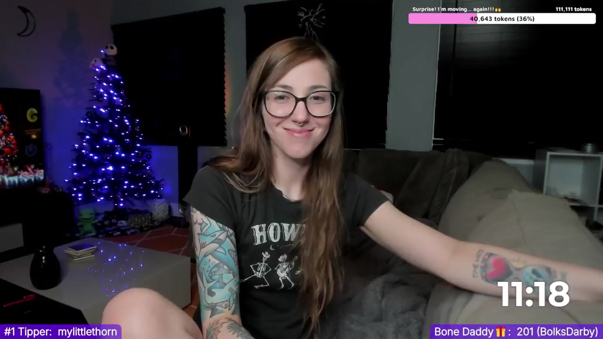 Gallery image thumbnail from TheSharkQueen's myfreecams stream on, 12/06/2024, 08:41 image 13 of 20