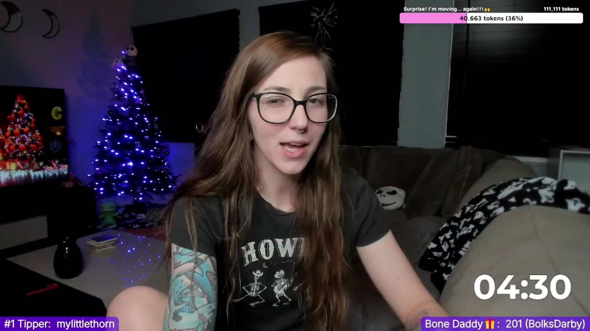 Gallery image thumbnail from TheSharkQueen's myfreecams stream on, 12/06/2024, 08:41 image 17 of 20