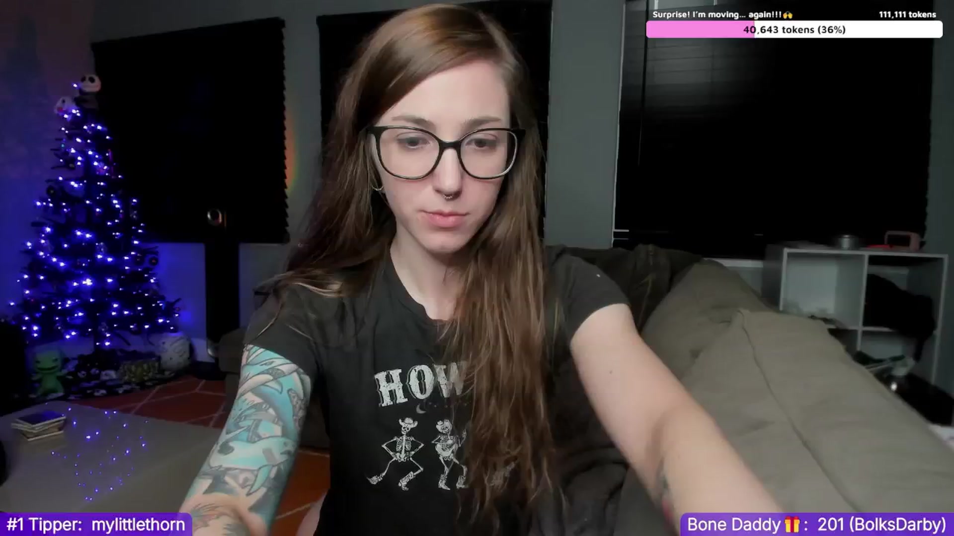 Gallery image thumbnail from TheSharkQueen's myfreecams stream on, 12/06/2024, 08:41 image 3 of 20