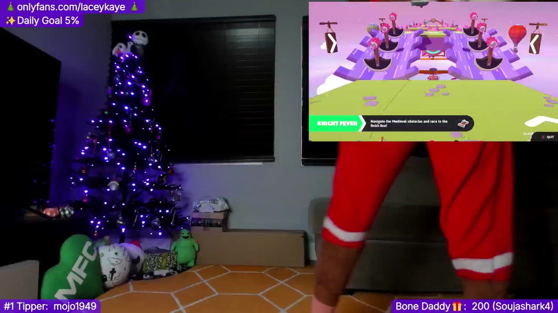 Gallery image thumbnail from TheSharkQueen's myfreecams stream on, 12/18/2024, 04:46 image 5 of 20