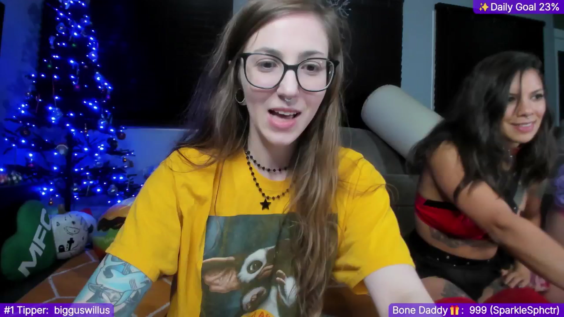 Gallery image thumbnail from TheSharkQueen's myfreecams stream on, 12/20/2024, 09:45 image 3 of 20