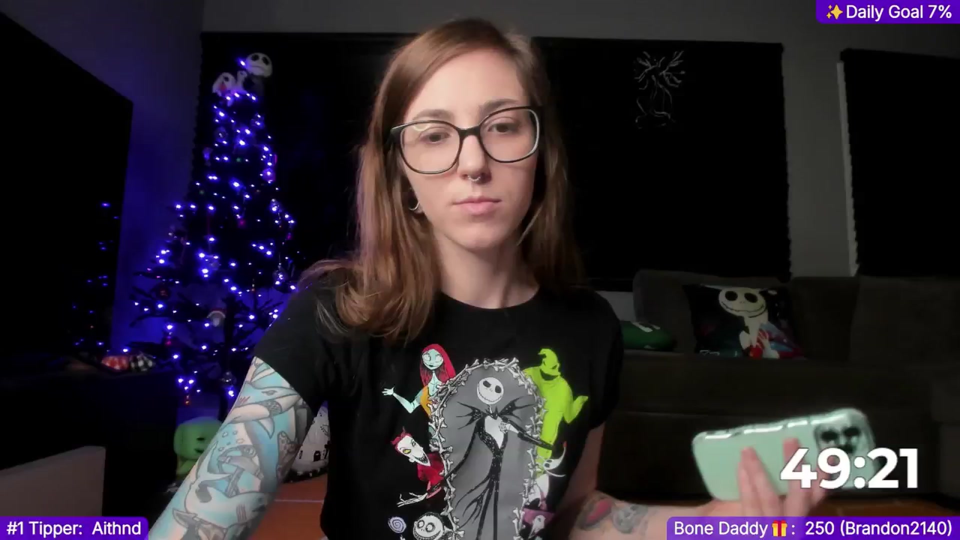 Gallery image thumbnail from TheSharkQueen's myfreecams stream on, 12/26/2024, 07:43 image 9 of 20