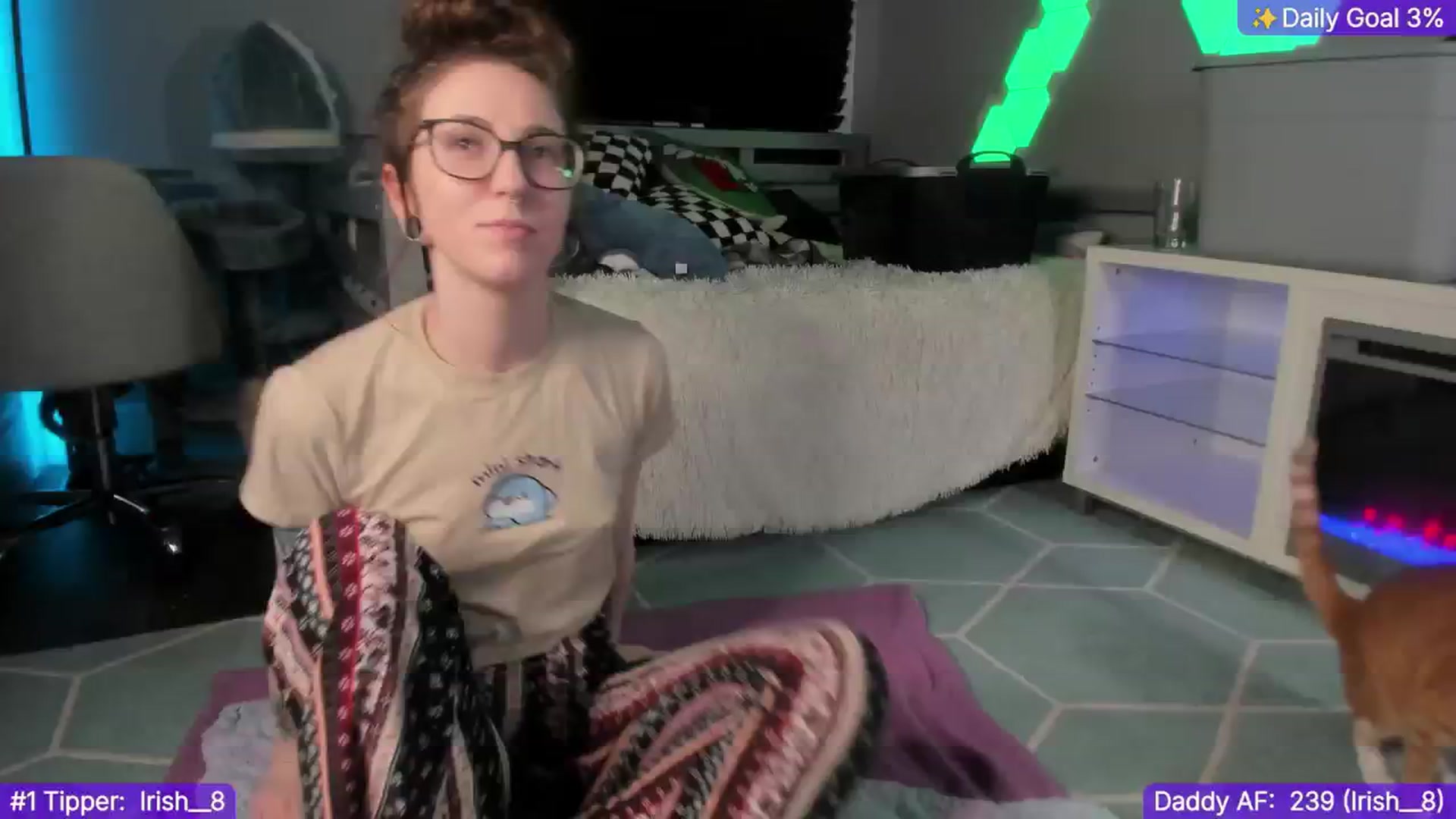 Gallery image thumbnail from TheSharkQueen's myfreecams stream on, 01/02/2025, 01:28 image 14 of 20