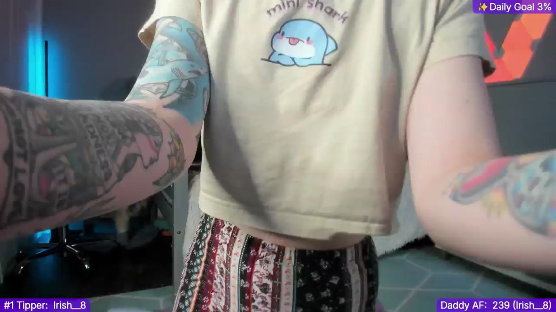 Gallery image thumbnail from TheSharkQueen's myfreecams stream on, 01/02/2025, 01:28 image 18 of 20