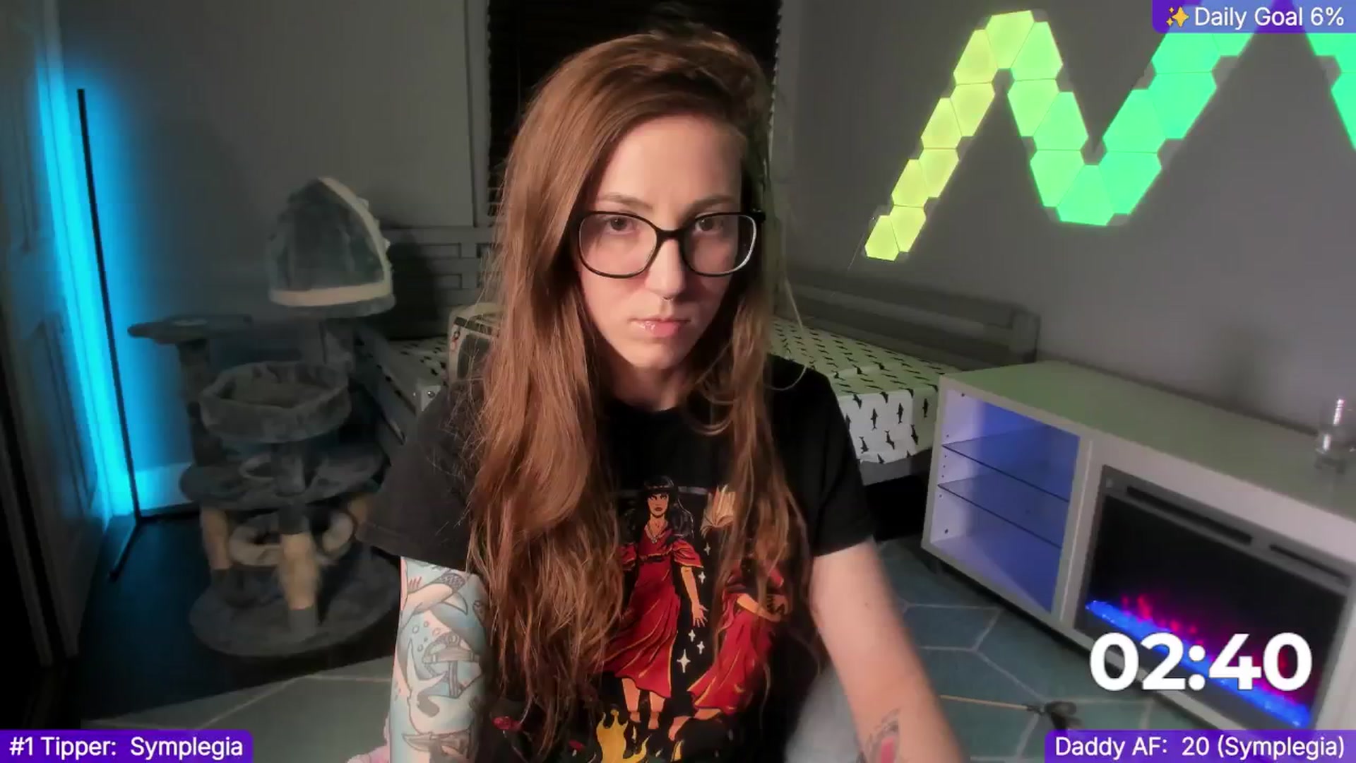 Gallery image thumbnail from TheSharkQueen's myfreecams stream on, 01/03/2025, 08:56 image 19 of 20