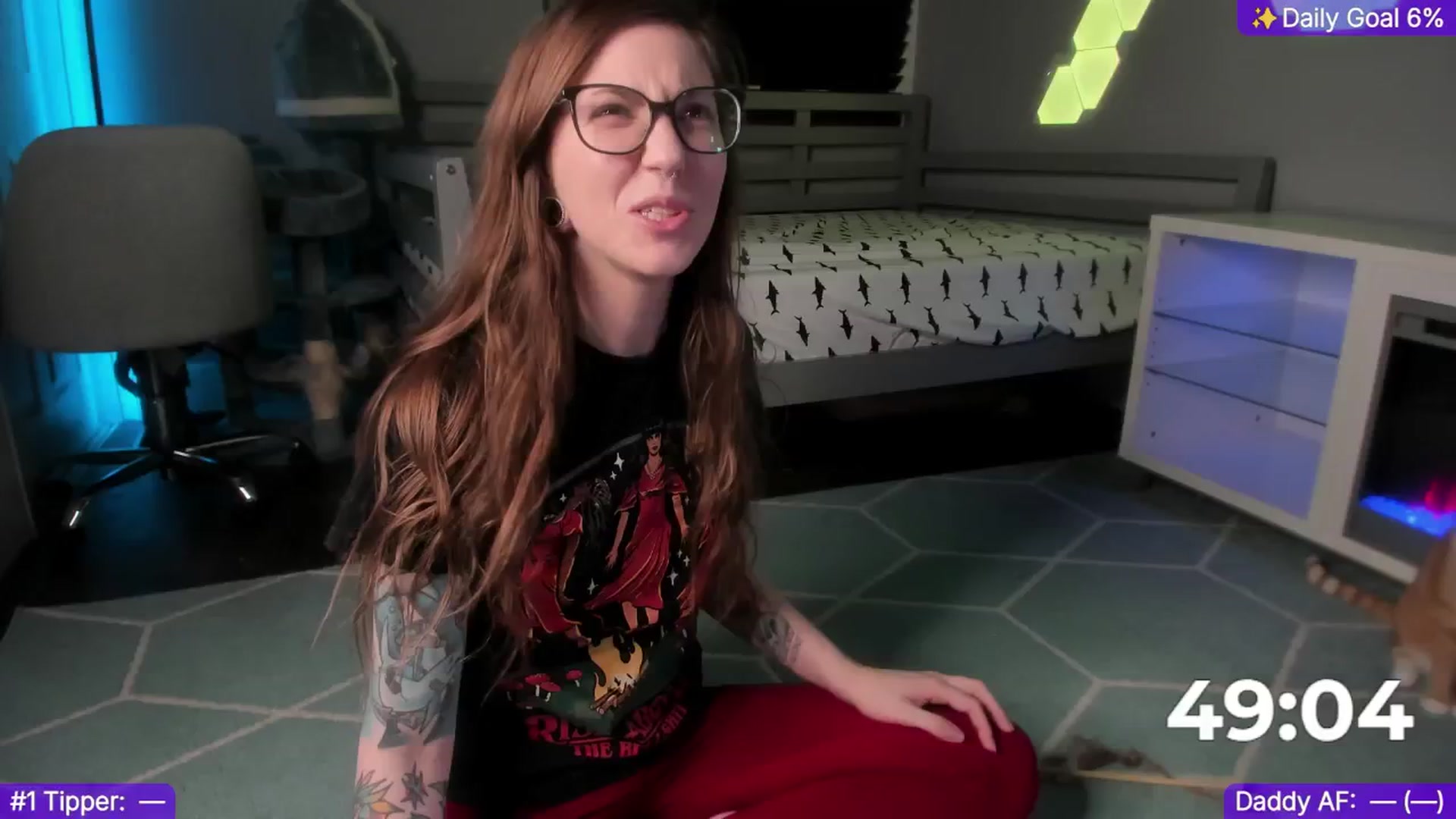 Gallery image thumbnail from TheSharkQueen's myfreecams stream on, 01/03/2025, 08:56 image 3 of 20