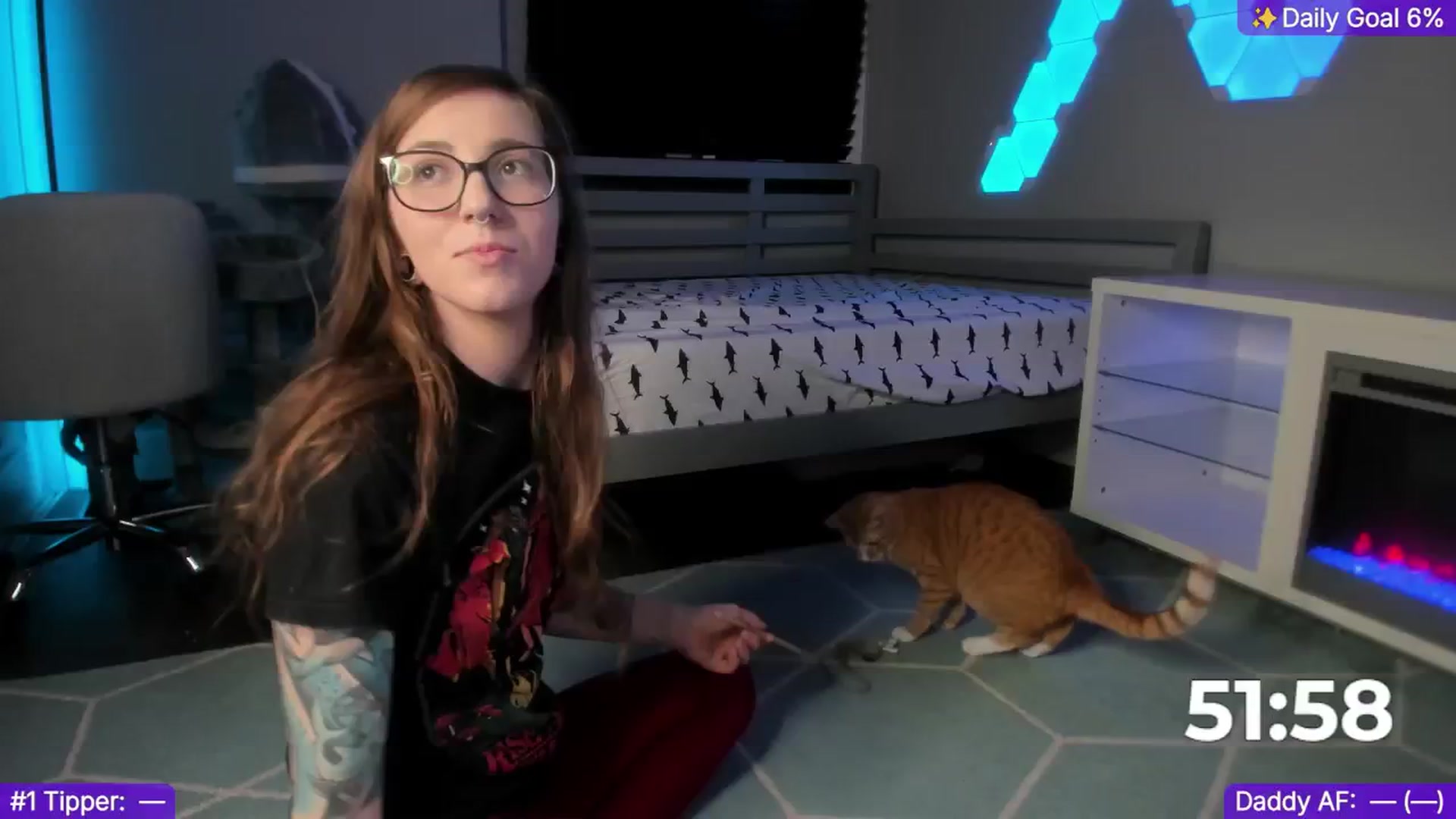 Gallery image thumbnail from TheSharkQueen's myfreecams stream on, 01/03/2025, 08:56 image 2 of 20