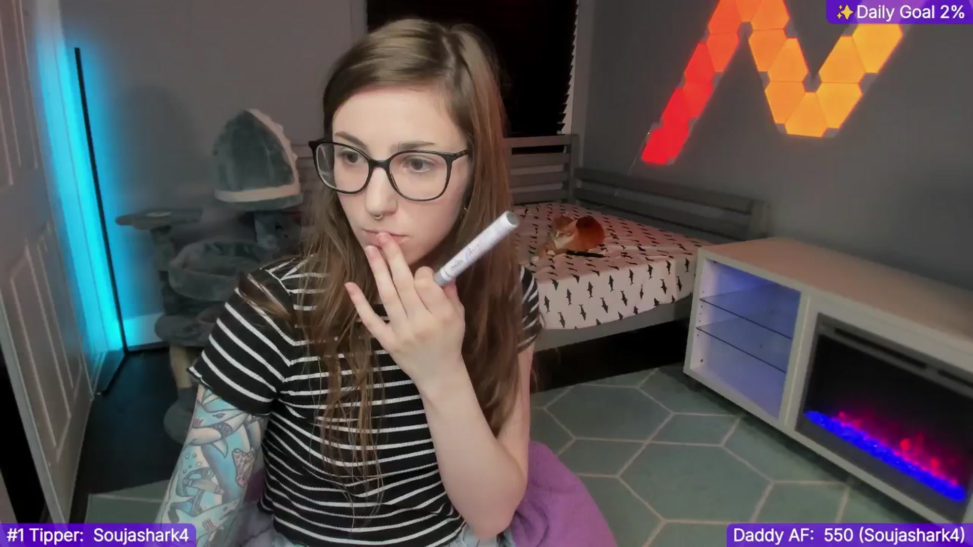 Gallery image thumbnail from TheSharkQueen's myfreecams stream on, 01/05/2025, 24:51 image 2 of 20