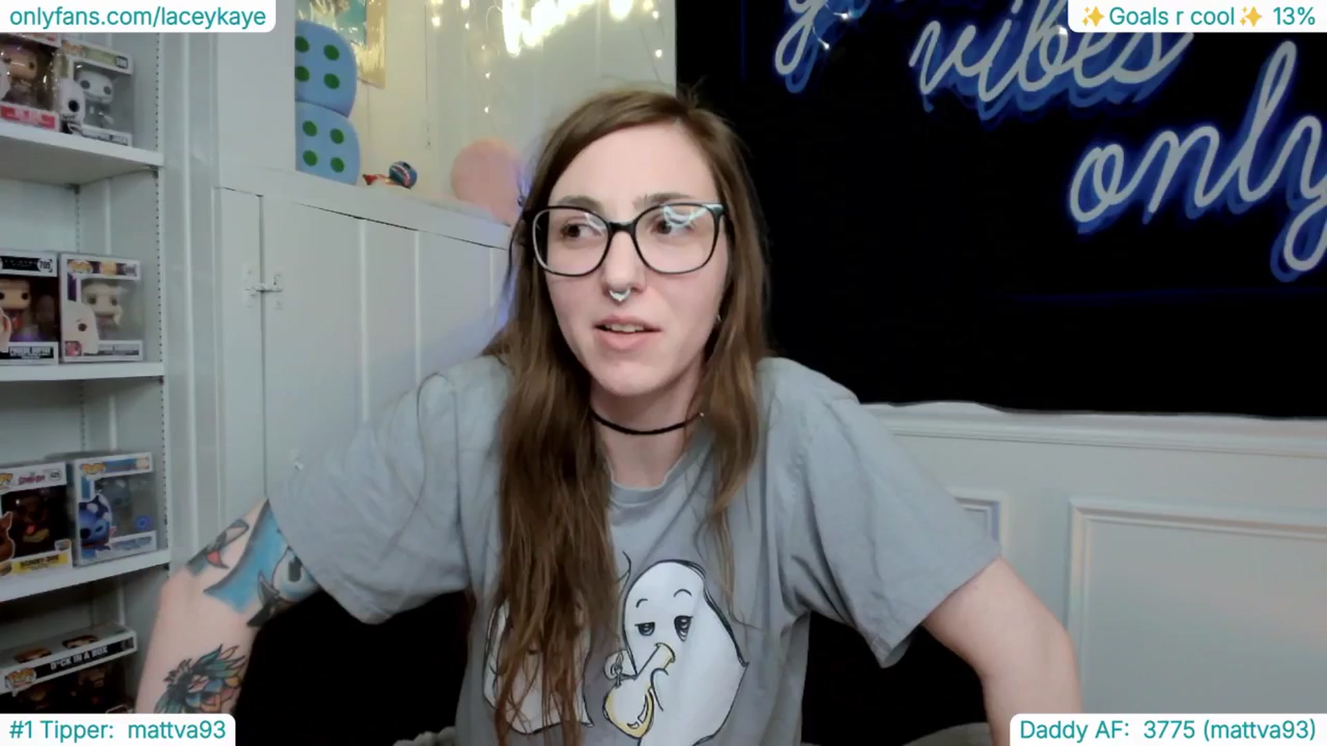 Gallery image thumbnail from TheSharkQueen's myfreecams stream on, 02/02/2025, 09:51 image 20 of 20