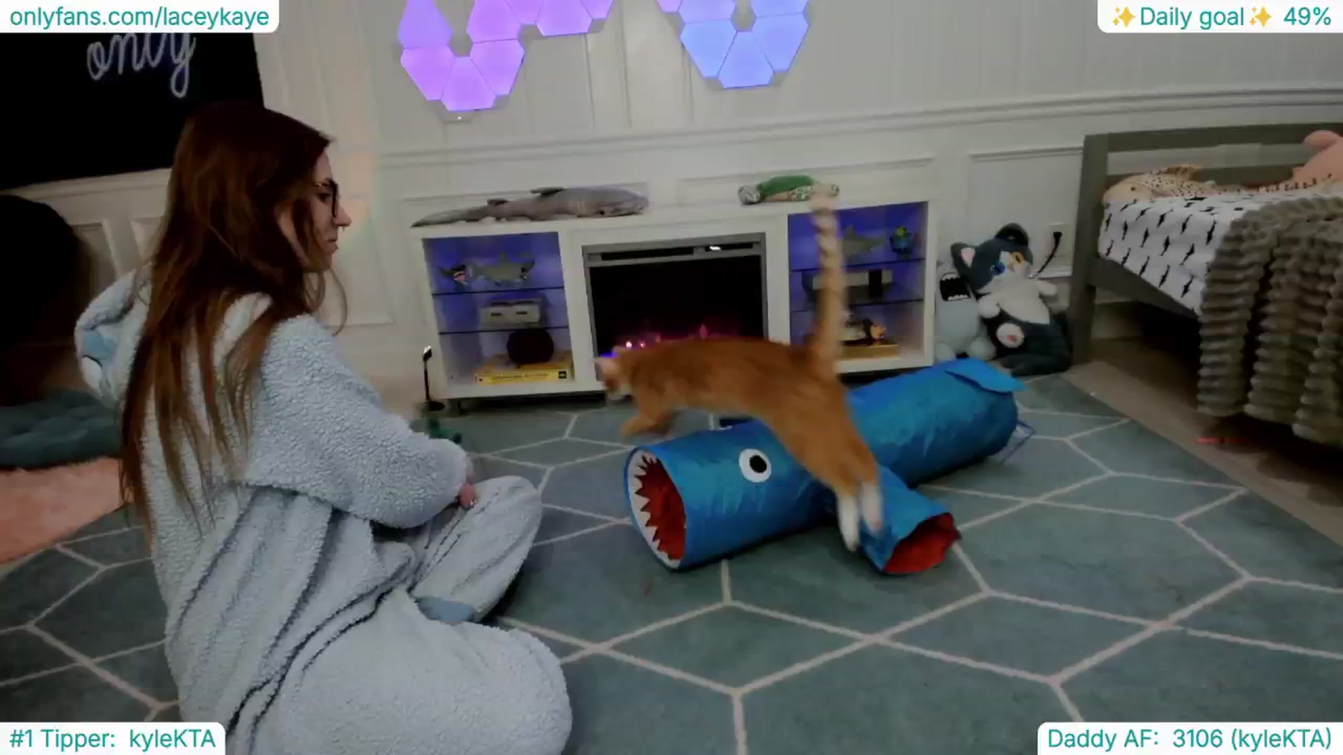 Gallery image thumbnail from TheSharkQueen's myfreecams stream on, 02/13/2025, 08:33 image 20 of 20