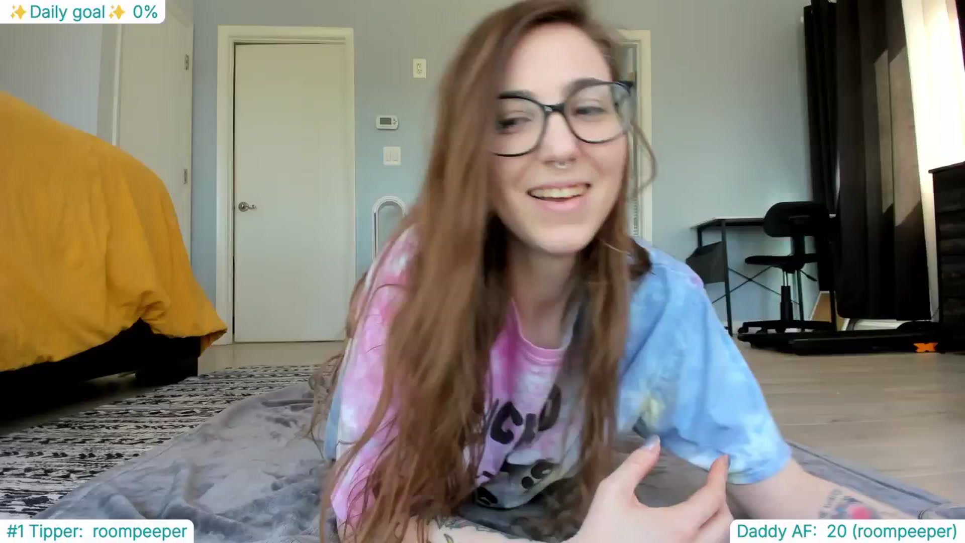 Gallery image thumbnail from TheSharkQueen's myfreecams stream on, 03/21/2025, 19:26 image 6 of 20