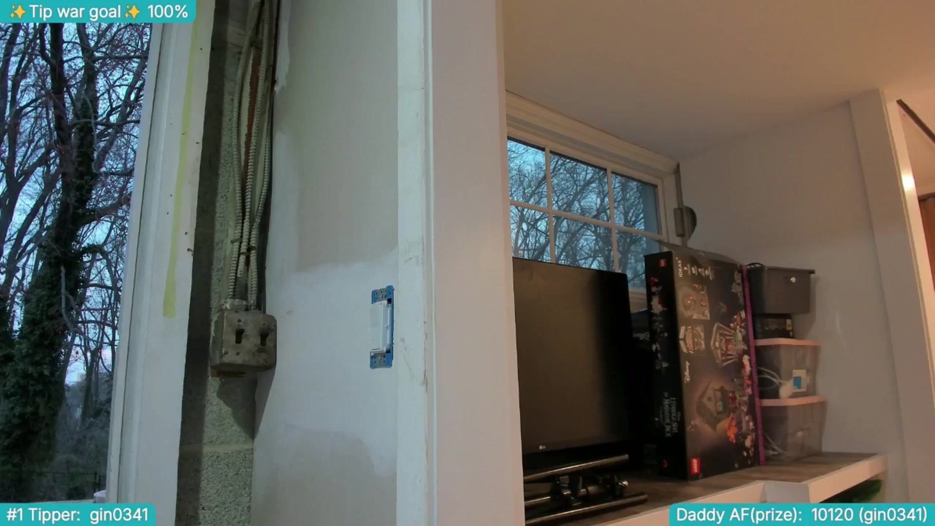 Gallery image thumbnail from TheSharkQueen's myfreecams stream on, 03/30/2025, 24:03 image 13 of 20