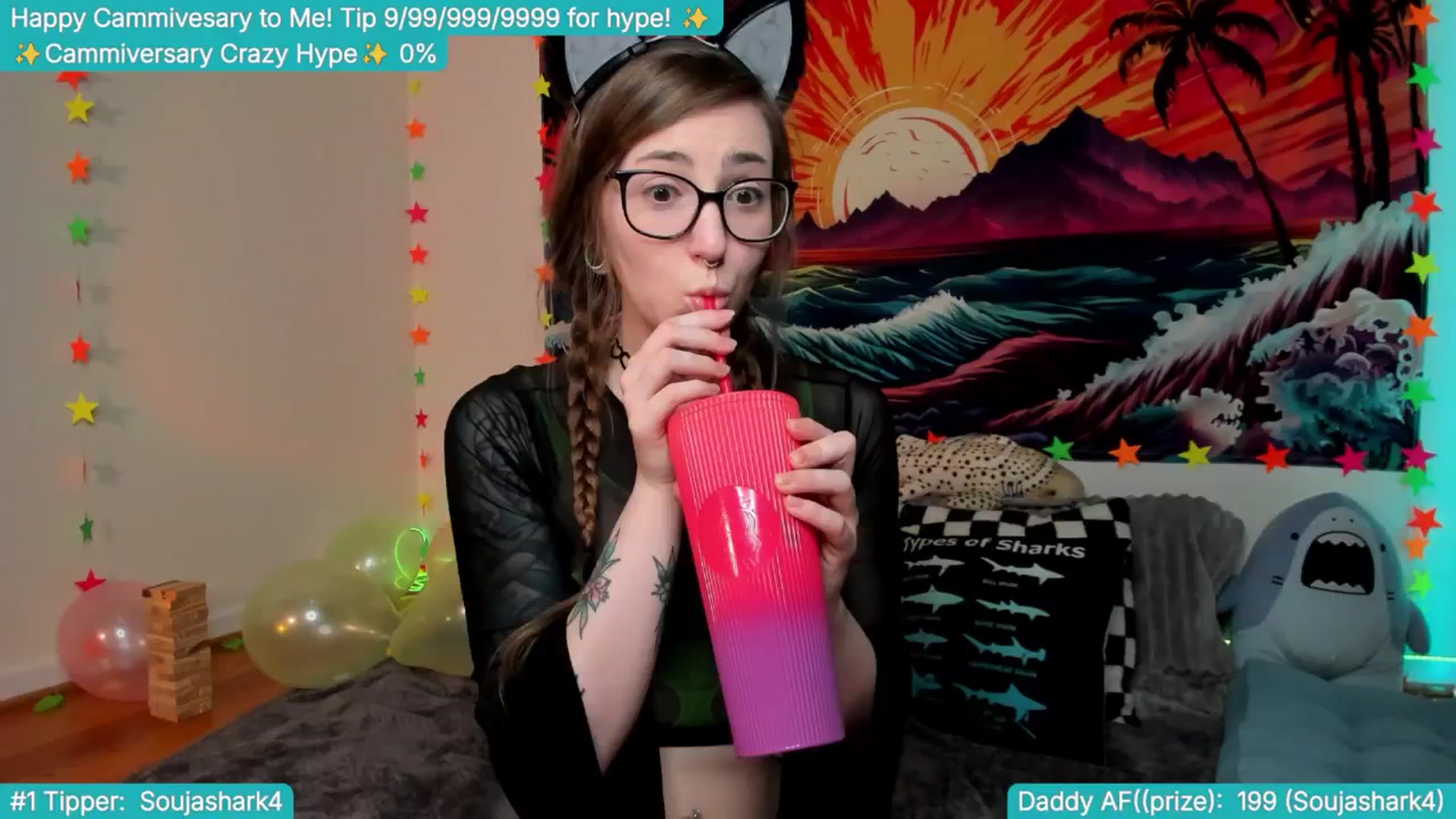 Gallery image thumbnail from TheSharkQueen's myfreecams stream on, 04/05/2025, 24:01 image 13 of 20