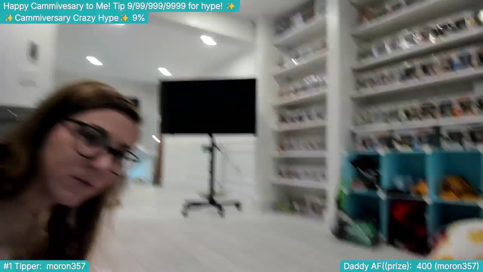 Gallery image thumbnail from TheSharkQueen's myfreecams stream on, 04/05/2025, 21:38 image 5 of 20
