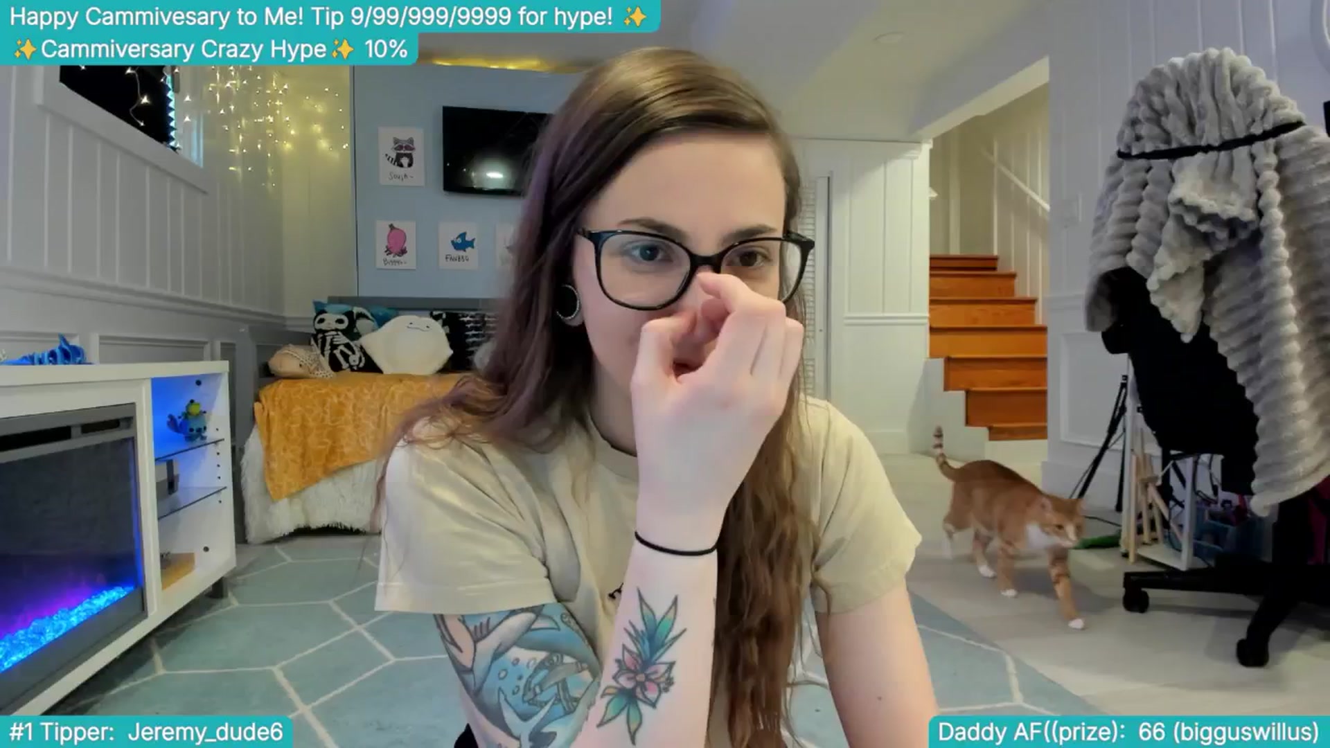 Gallery image thumbnail from TheSharkQueen's myfreecams stream on, 04/05/2025, 21:38 image 12 of 20