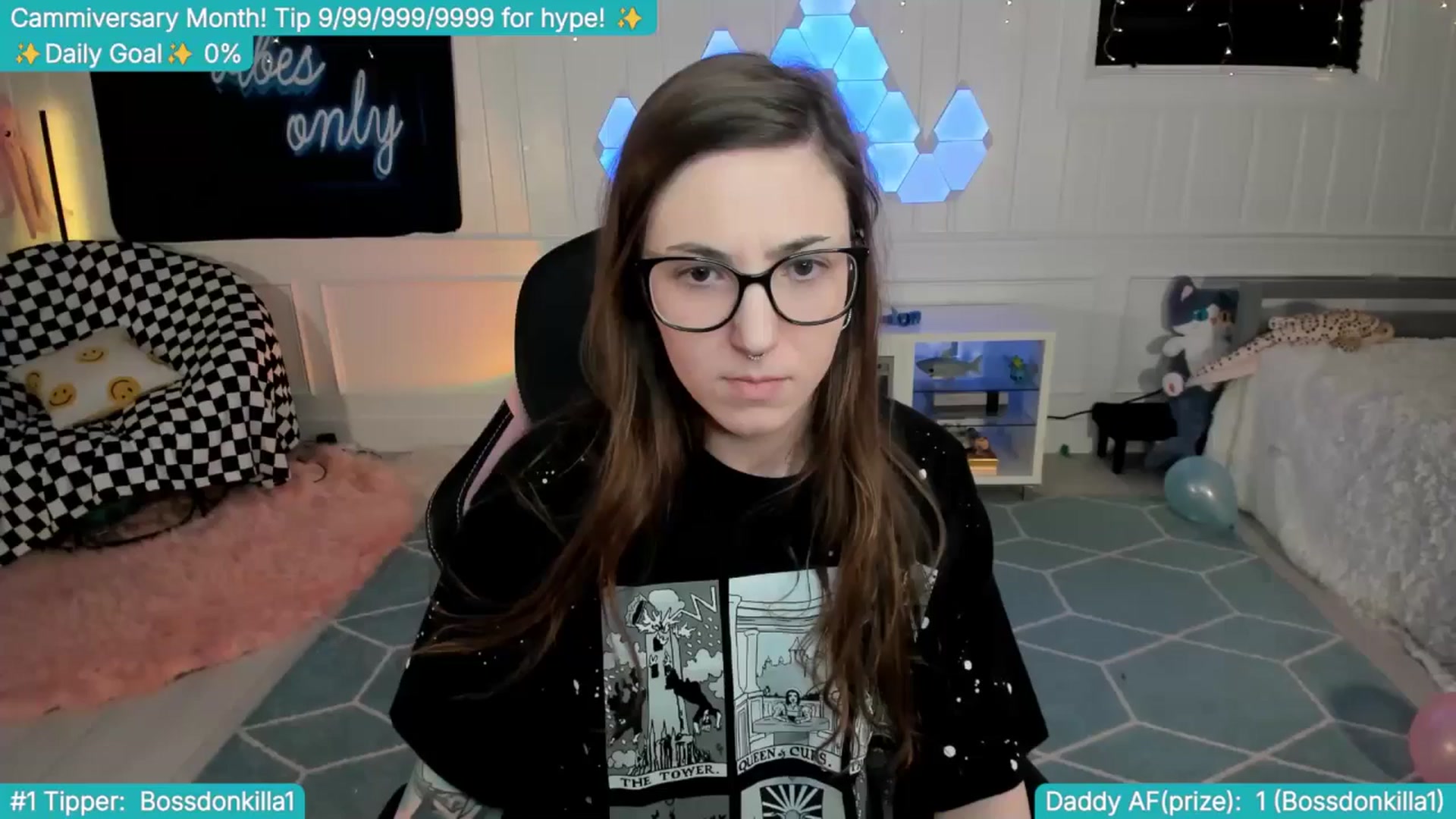 Gallery image thumbnail from TheSharkQueen's myfreecams stream on, 04/11/2025, 03:47 image 1 of 20