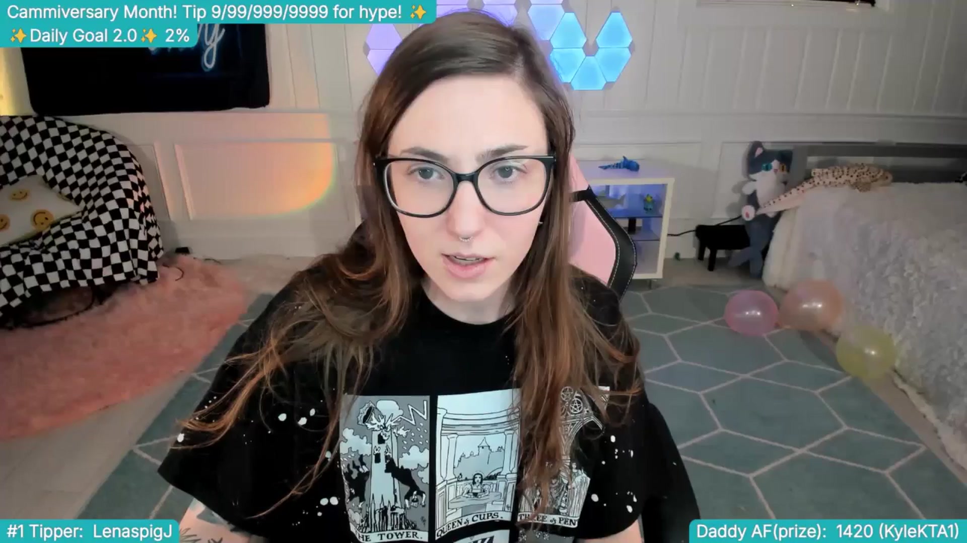 Gallery image thumbnail from TheSharkQueen's myfreecams stream on, 04/11/2025, 03:47 image 18 of 20