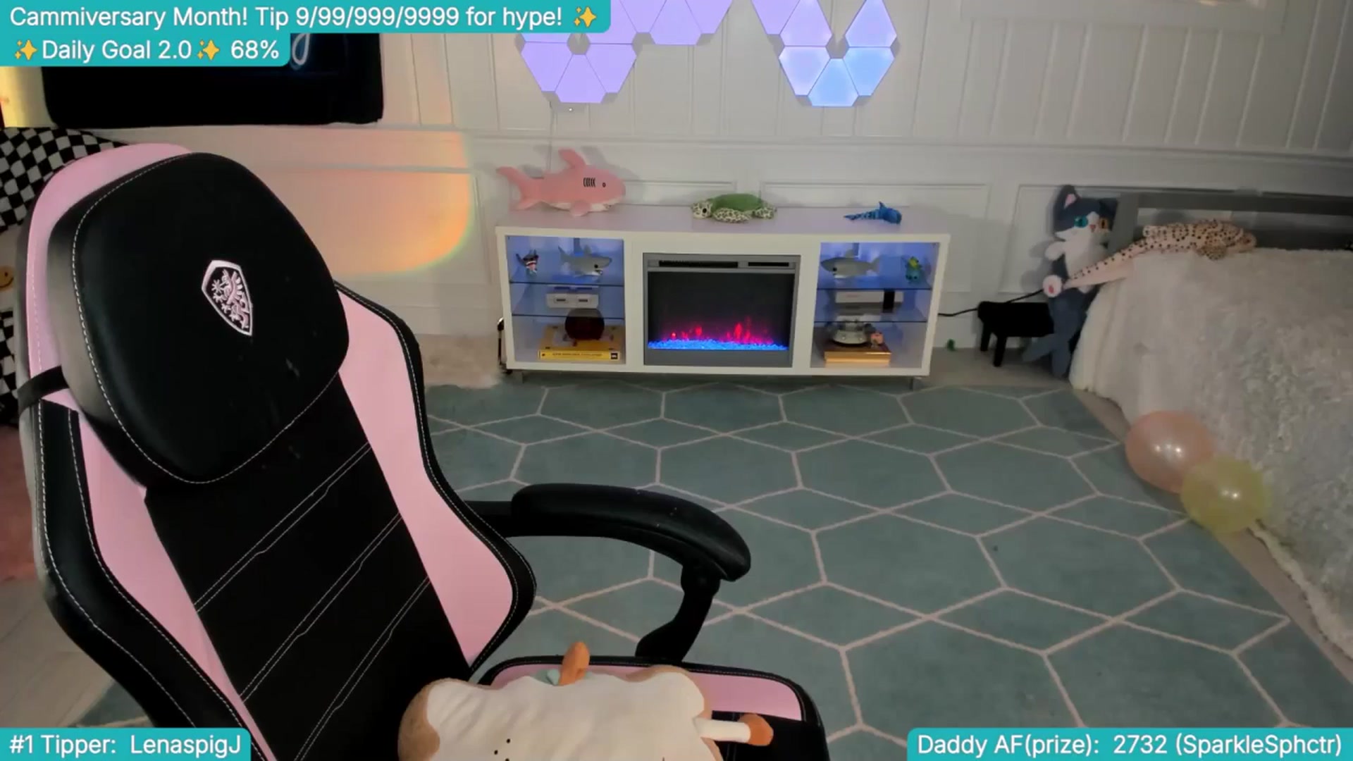 Gallery image thumbnail from TheSharkQueen's myfreecams stream on, 04/11/2025, 05:17 image 16 of 20