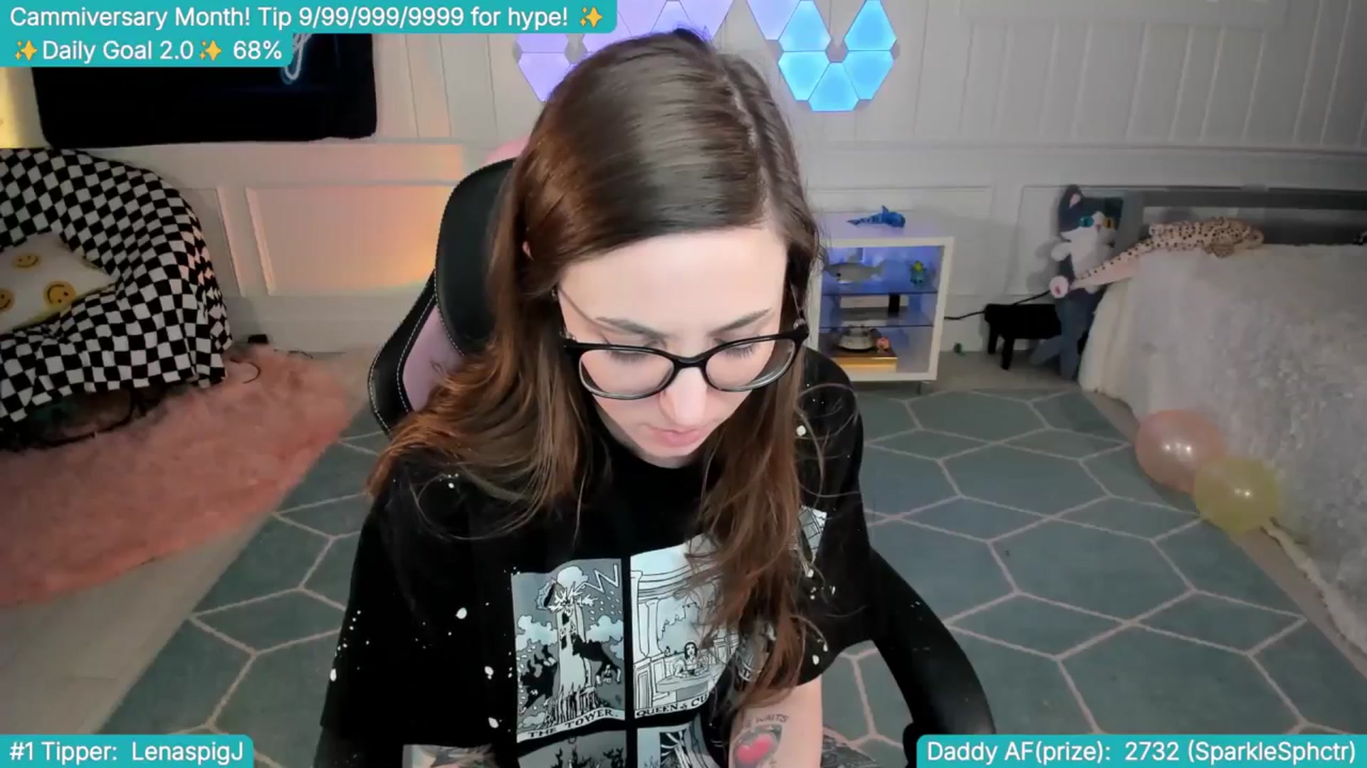 Gallery image thumbnail from TheSharkQueen's myfreecams stream on, 04/11/2025, 05:17 image 9 of 20