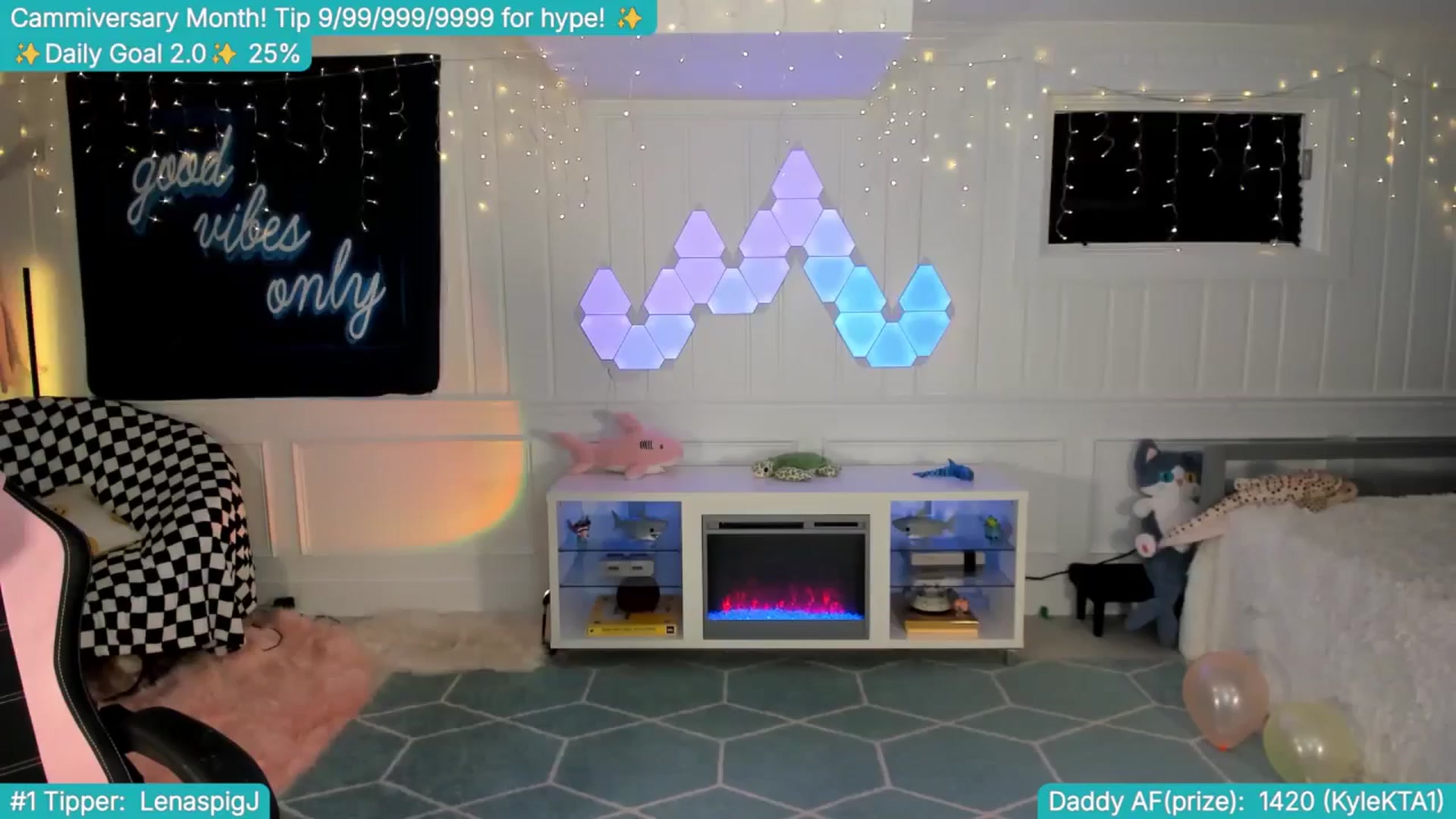 Gallery image thumbnail from TheSharkQueen's myfreecams stream on, 04/11/2025, 05:17 image 2 of 20