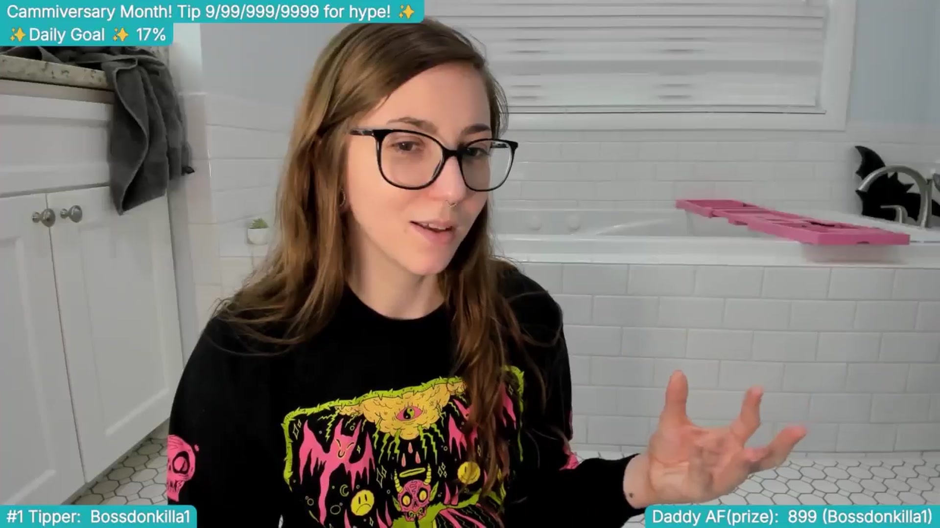 Gallery image thumbnail from TheSharkQueen's myfreecams stream on, 04/12/2025, 21:12 image 20 of 20