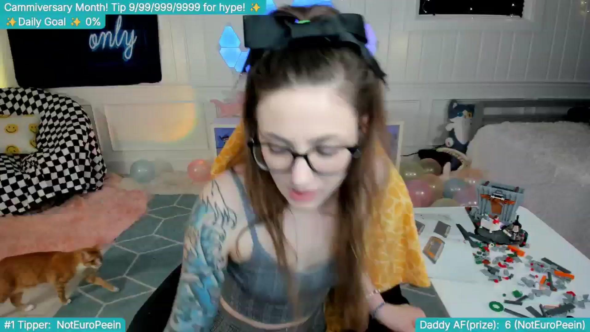 Gallery image thumbnail from TheSharkQueen's myfreecams stream on, 04/16/2025, 04:44 image 3 of 20