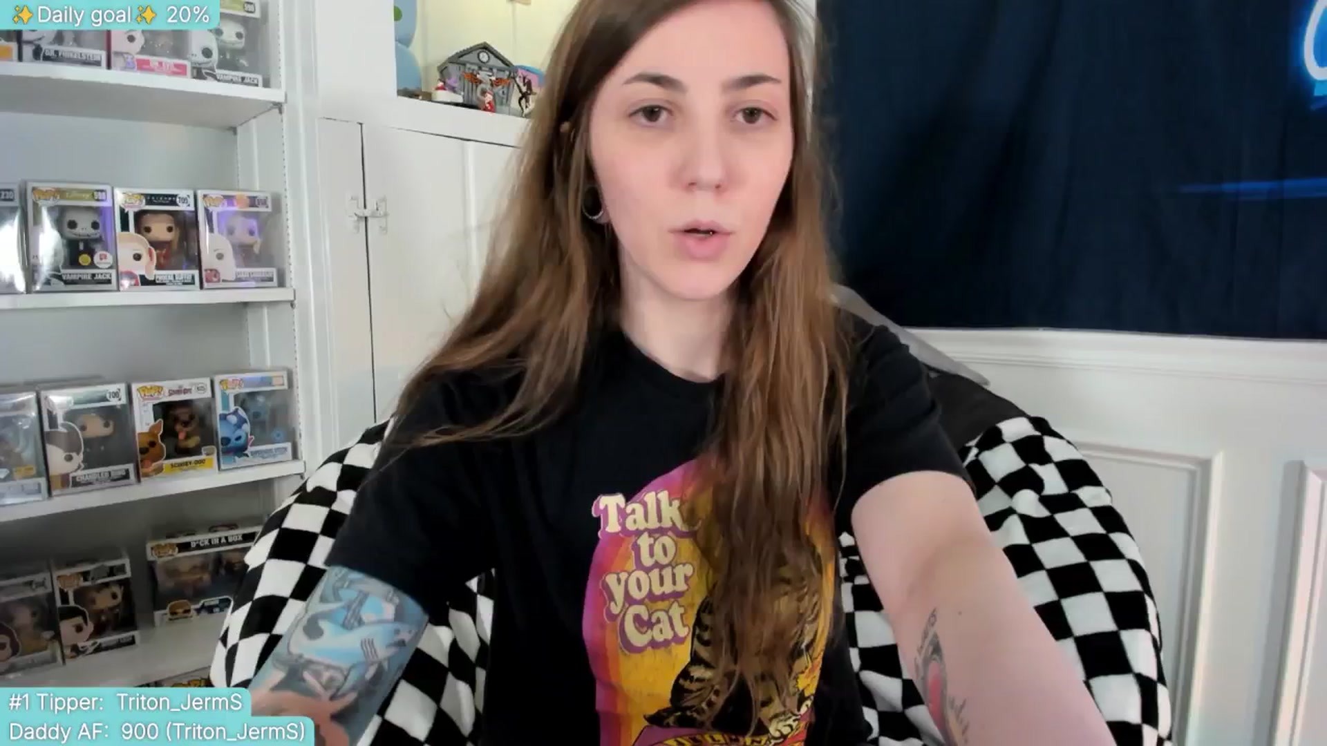 Gallery image thumbnail from TheSharkQueen's myfreecams stream on, 05/30/2025, 04:38 image 2 of 20